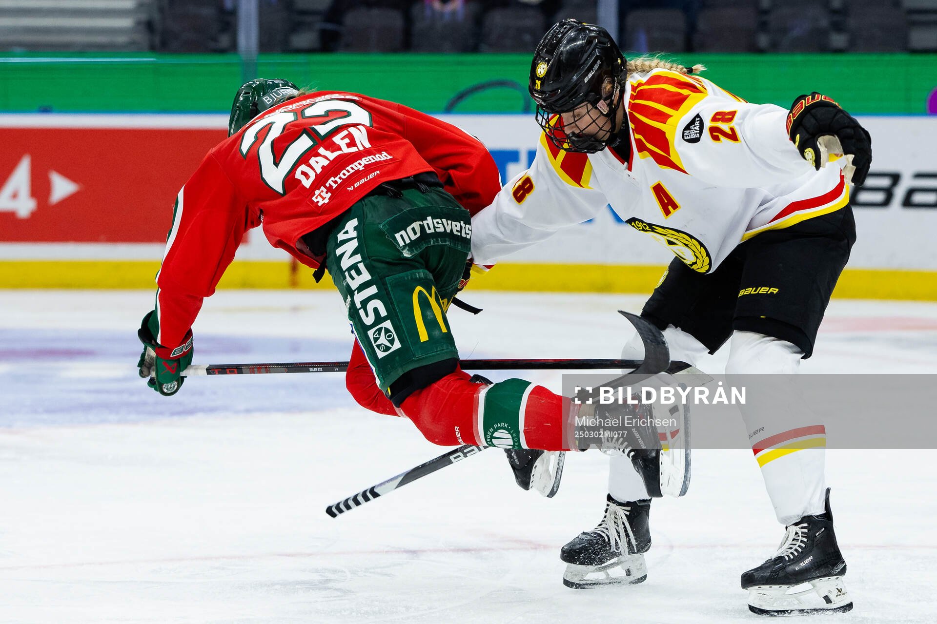 Frölundas Andrea Dalen och Brynäs Jenny Antonsson