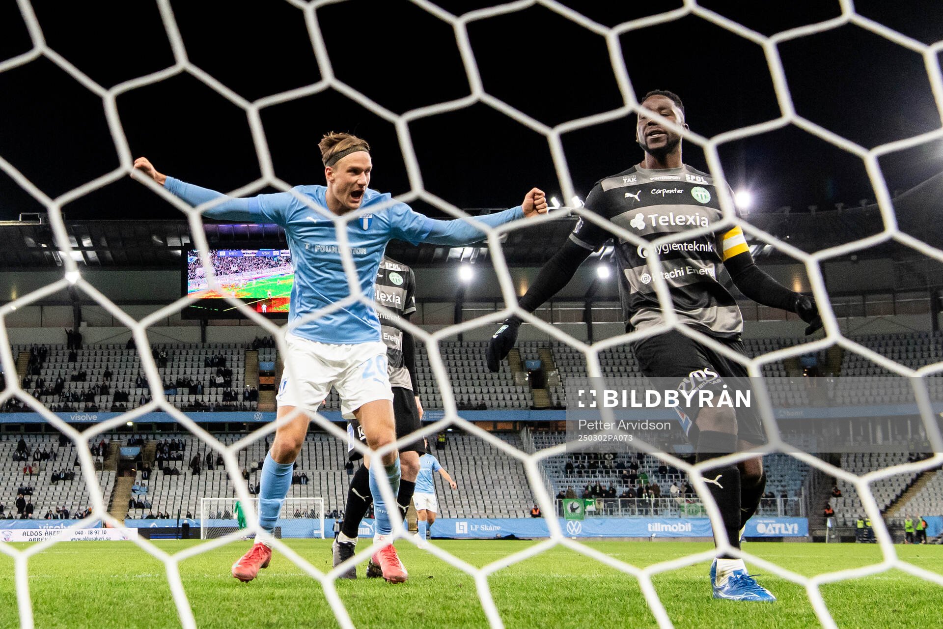 Malmö FFs Erik Botheim jublar