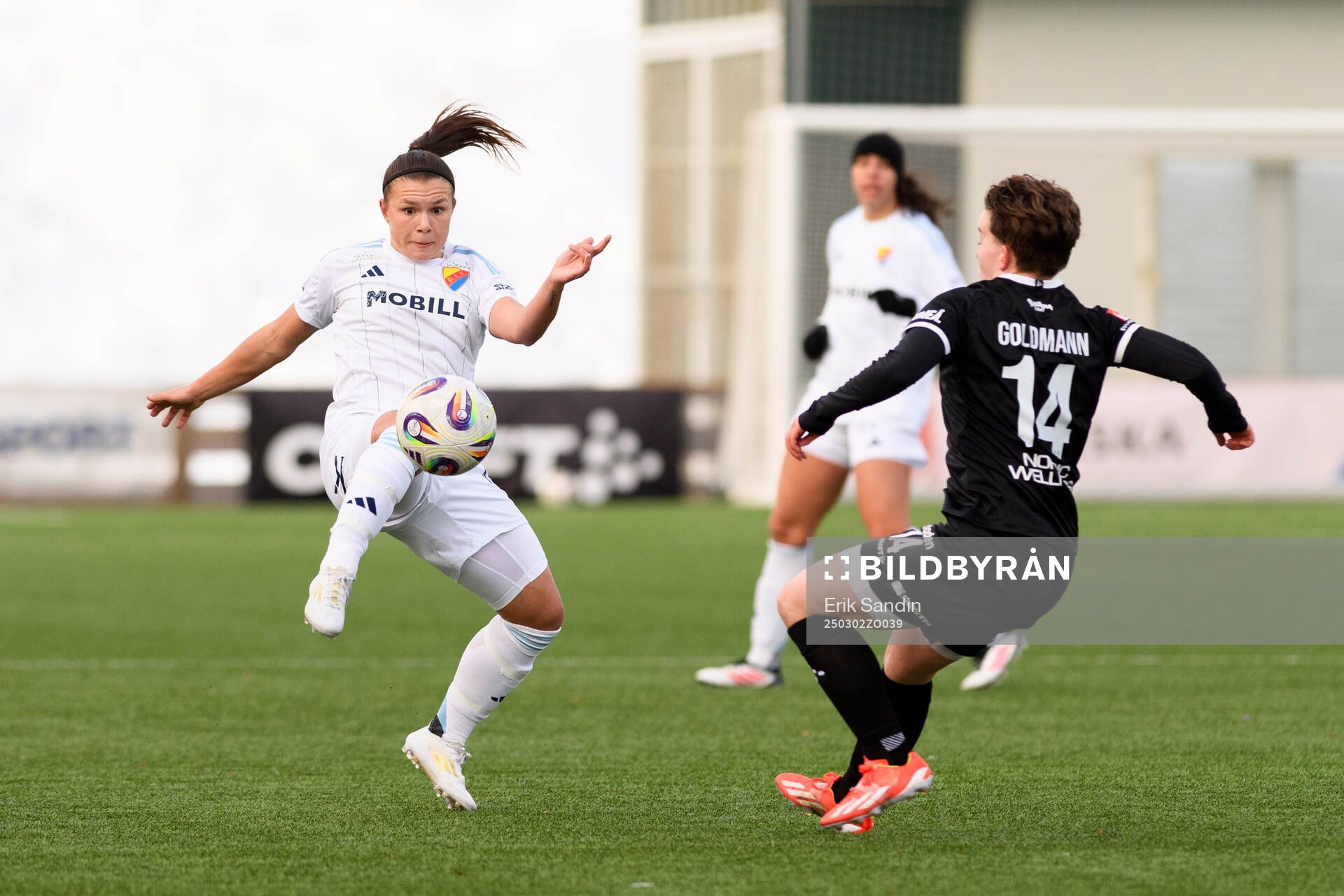 Djurgårdens Alexsandra Lobanova och Umeås Isabelle