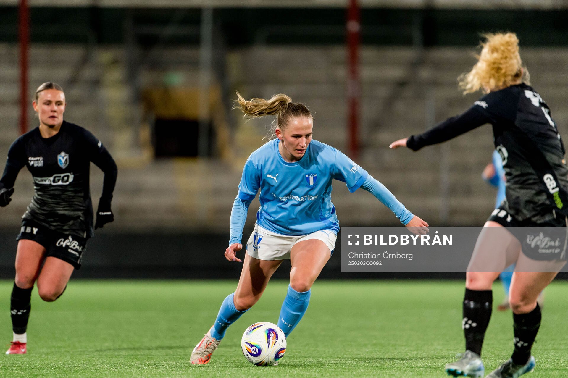 Malmö FFs Tuva Skoog under fotbollsmatchen i Svenska Cupen mellan Malmö FF och Växjö DFF den 3 mars 2025 i Malmö. 