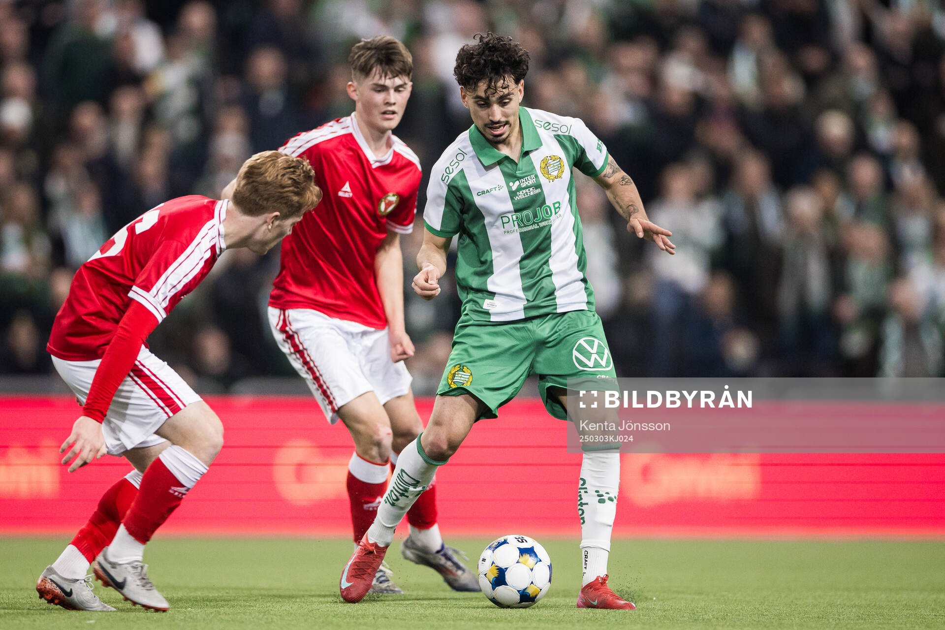 Hammarbys Sebastian Tounekti och Kalmars William Andersson