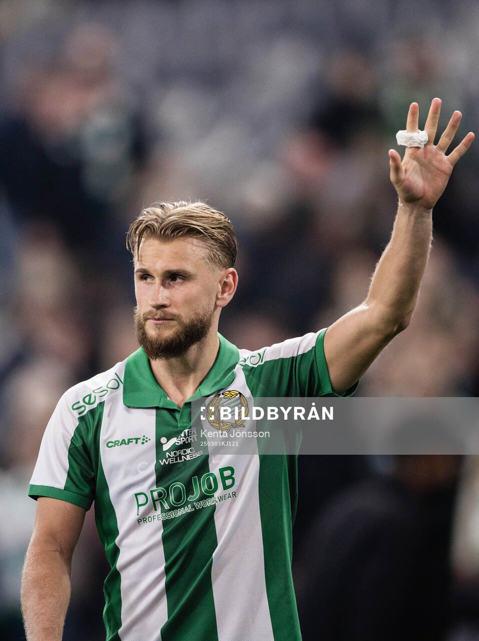 Hammarbys Simon Strand  efter  fotbollsmatchen i Svenska Cupen mellan Hammarby och Kalmar den 3 mars 2025 i Stockholm. 