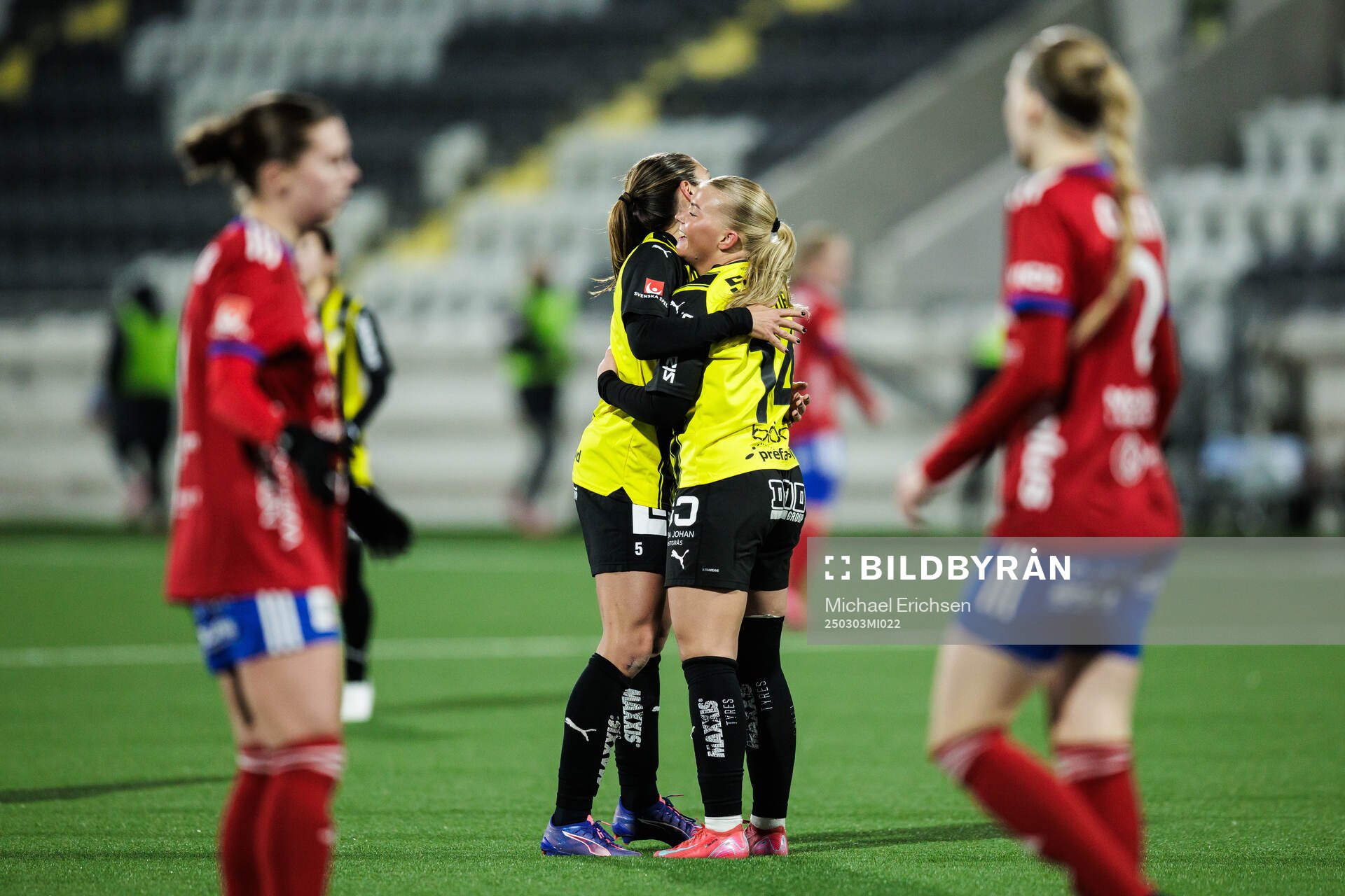 Häckens Matilda Nildén jublar