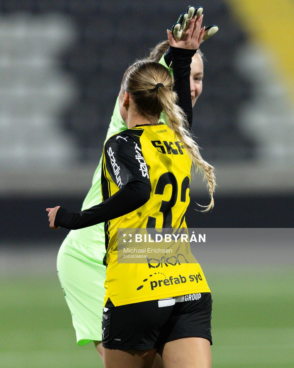 Häckens Novalie Jensen jublar