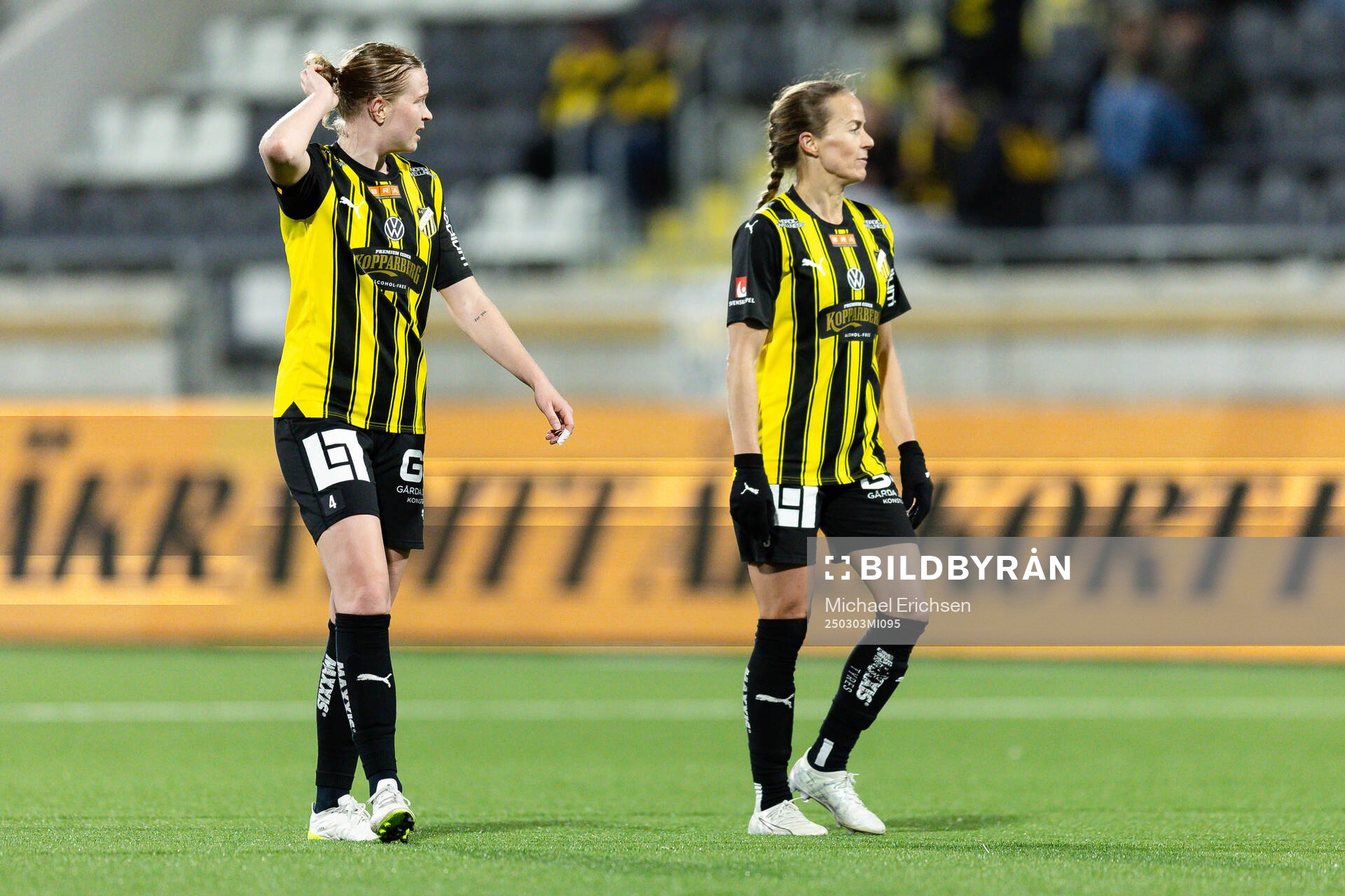 Häckens Emma Östlund och Aivi Luik