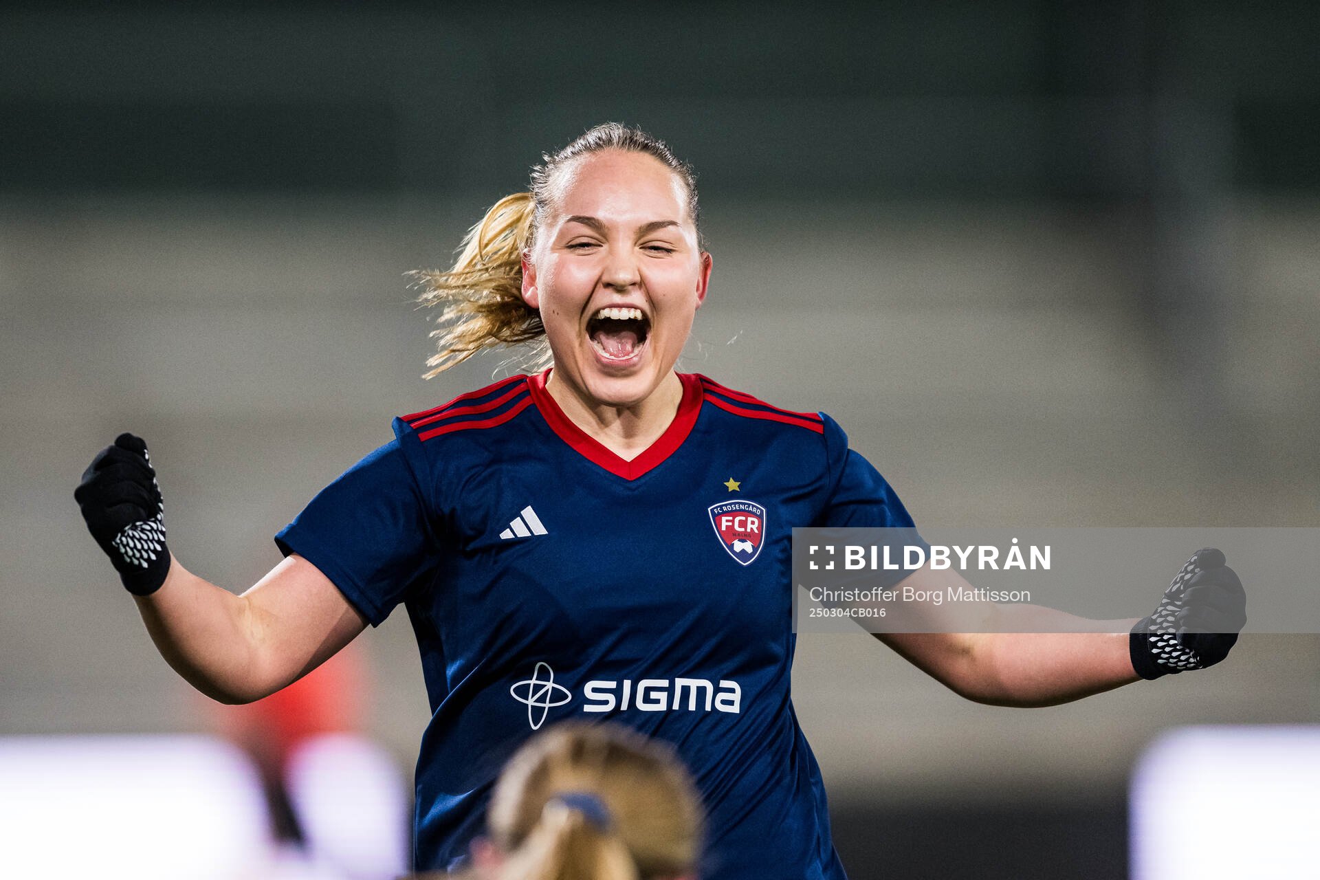 Rosengårds Oona Sevenius jublar
