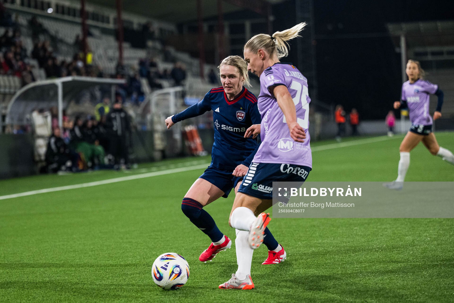 Rosengårds Emilia Larsson och Linköpings Jonna Andersson