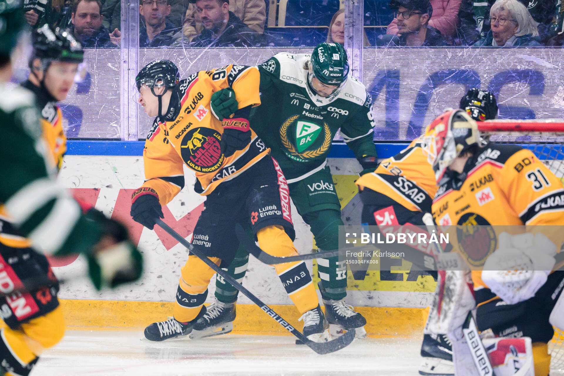 Luleås Pontus Andreasson och Färjestads David Tomasek
