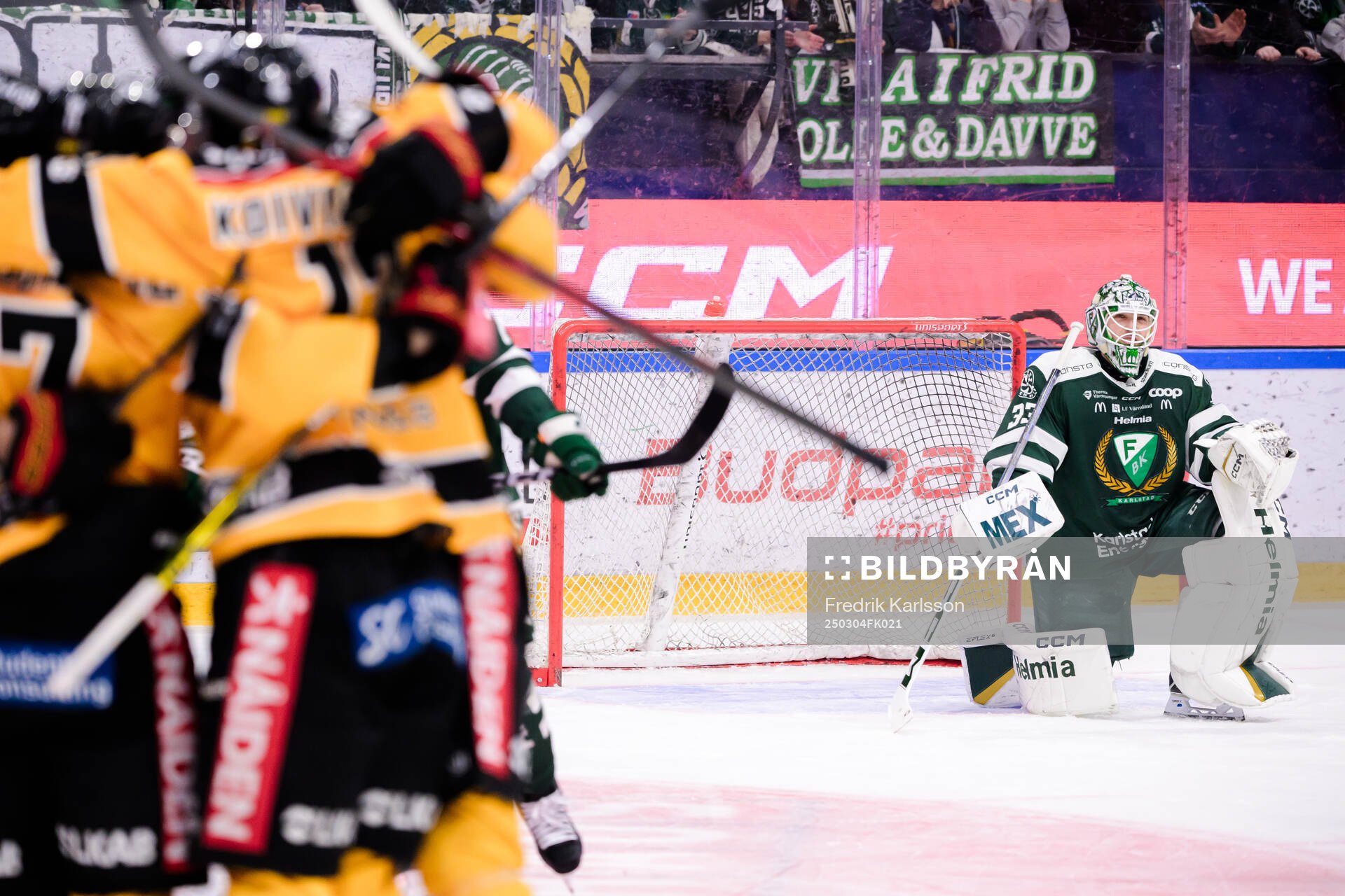 Färjestads målvakt Maxime Lagacé deppar