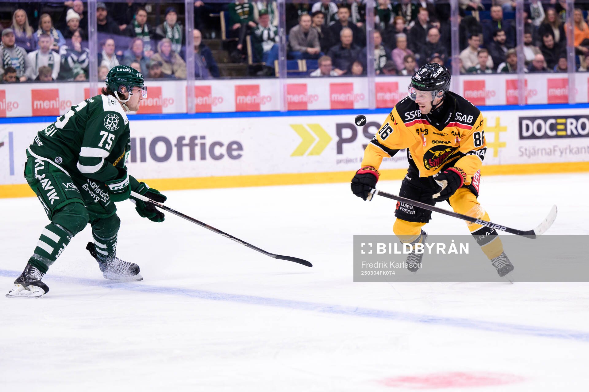 Färjestads Jeremy Salvas Groleau och Luleås Mathias Bromé