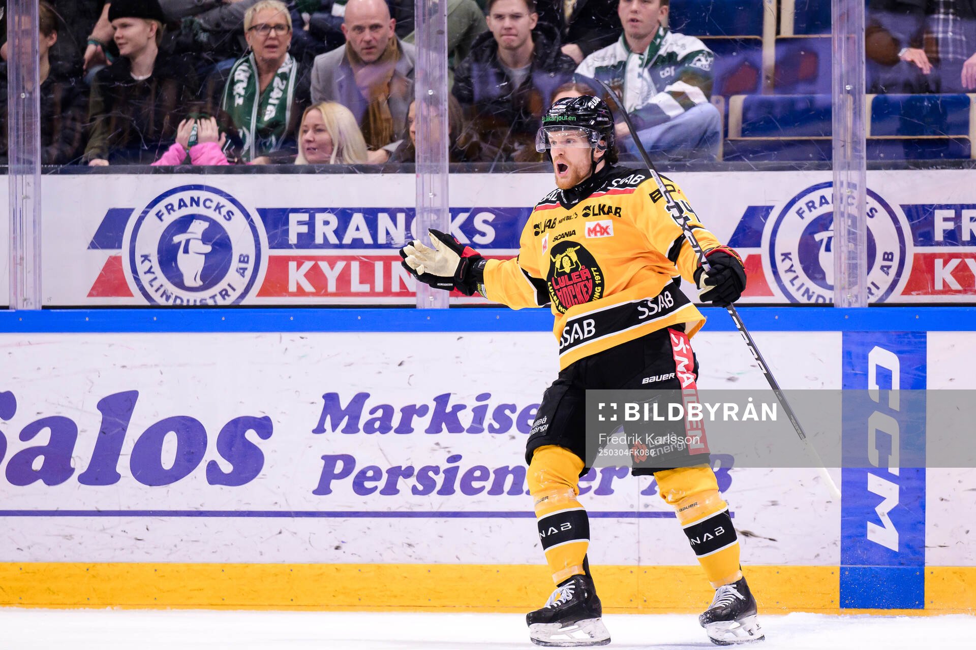 Luleås Brendan Shinnimin jublar