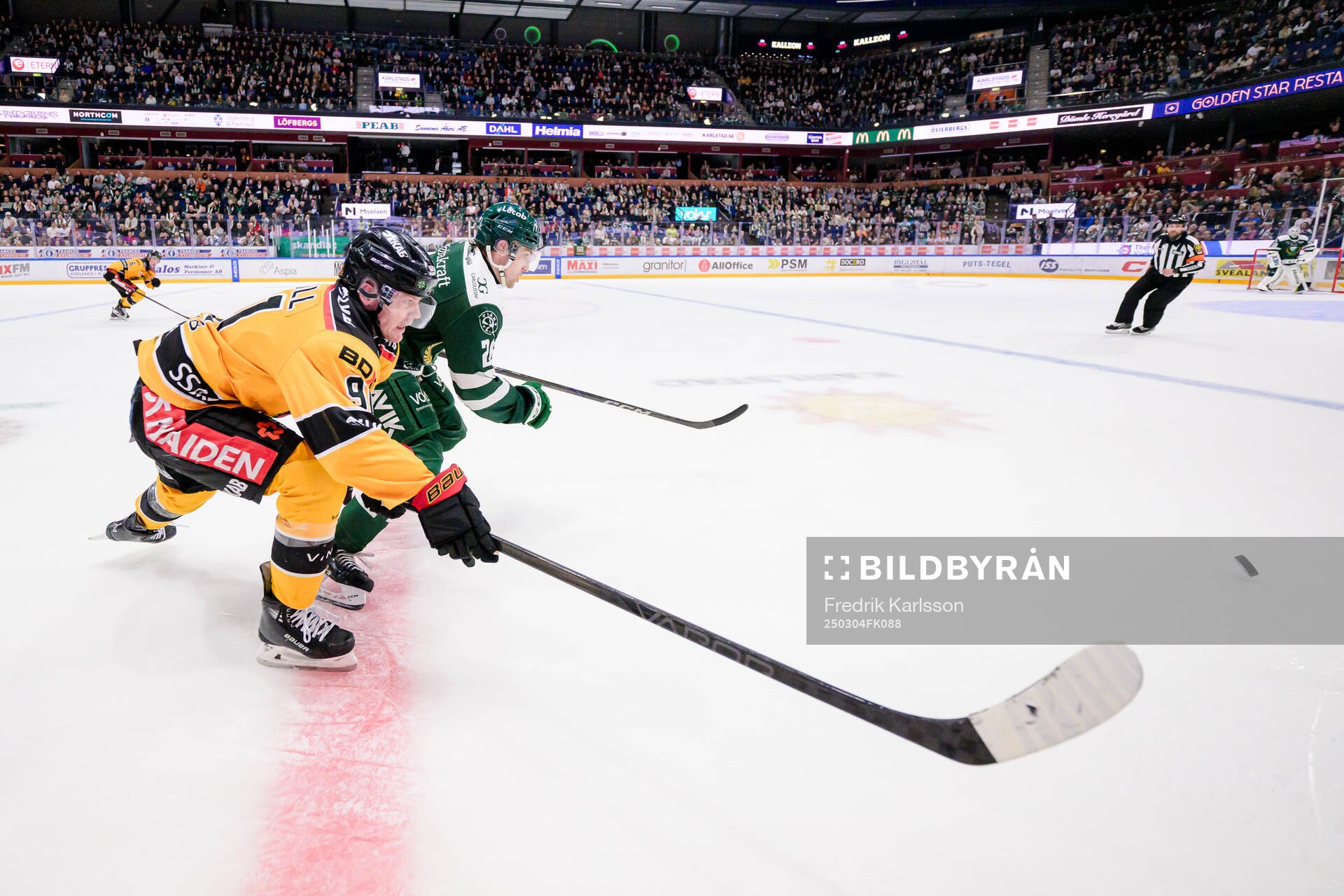 Luleås Brian O'neil och Färjestads Joel Nyström