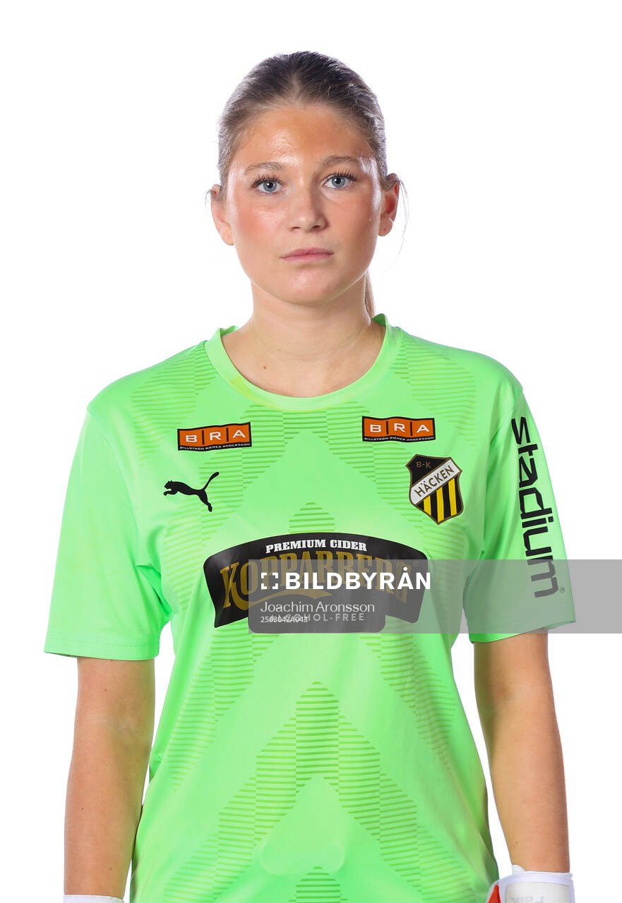 Häckens målvakt Vilda Nyström