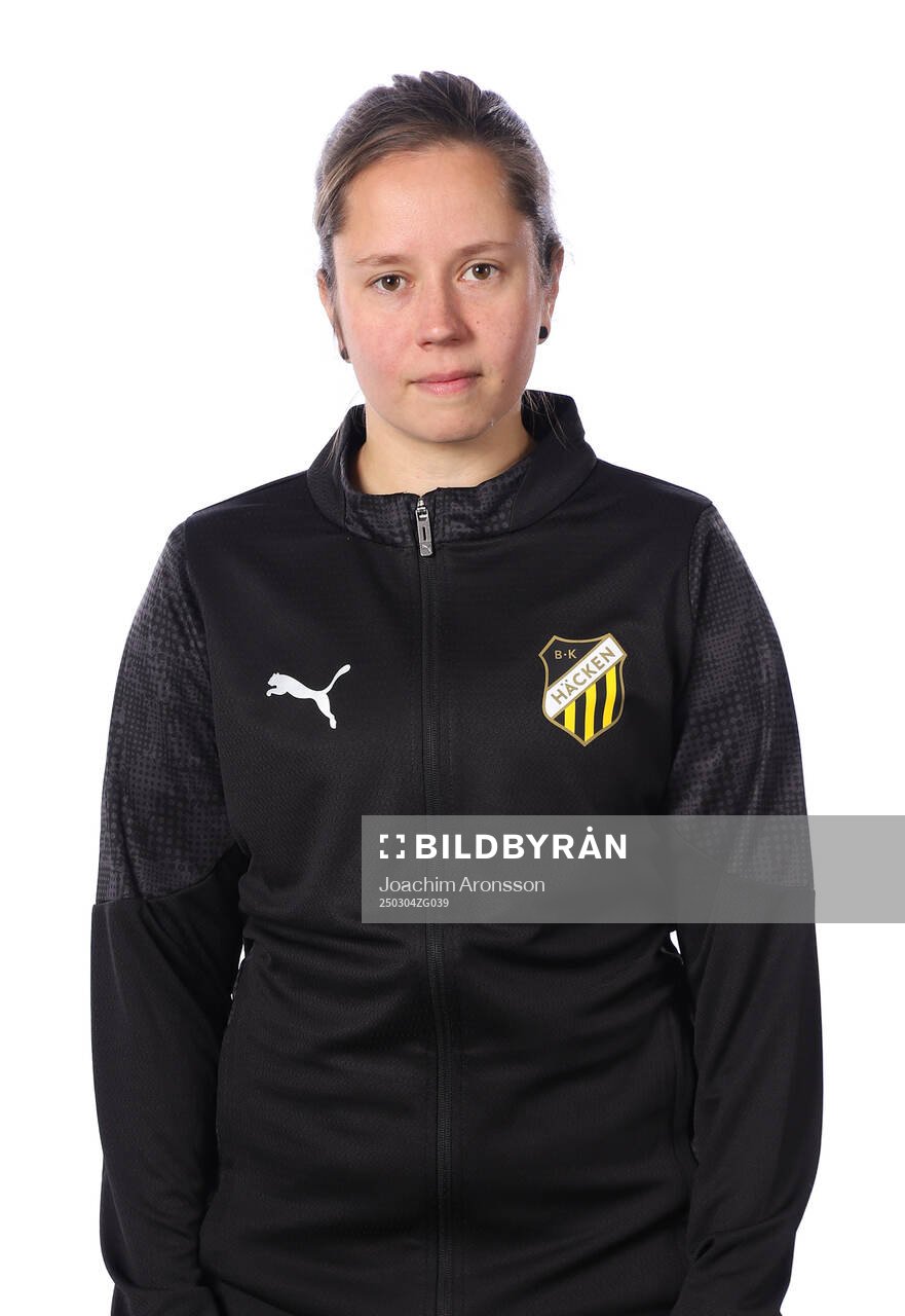 Häckens assisterande tränare Tiina Jukarainen