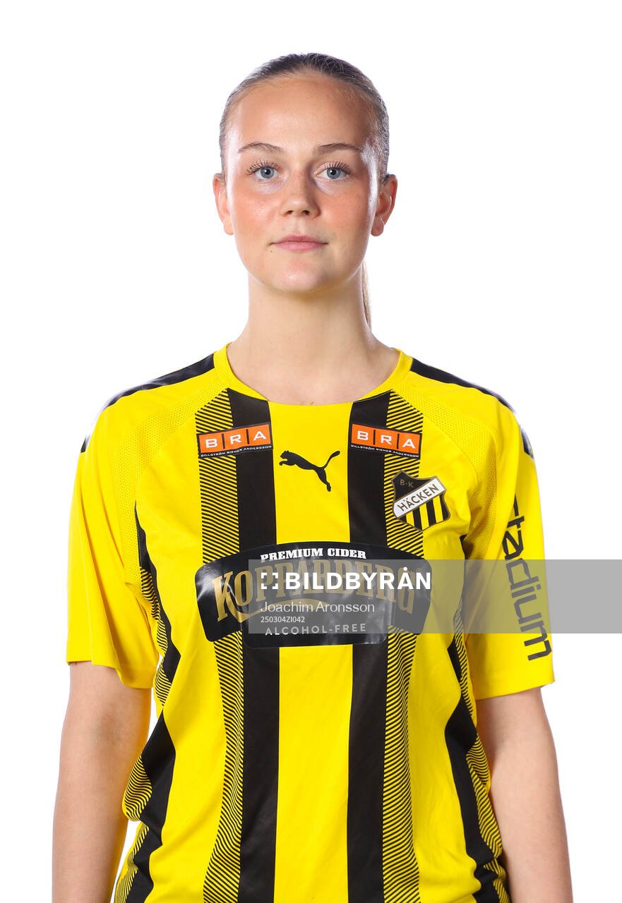 Häckens Olivia Friborg poserar för ett porträtt den 4 mars 2025 i Göteborg.