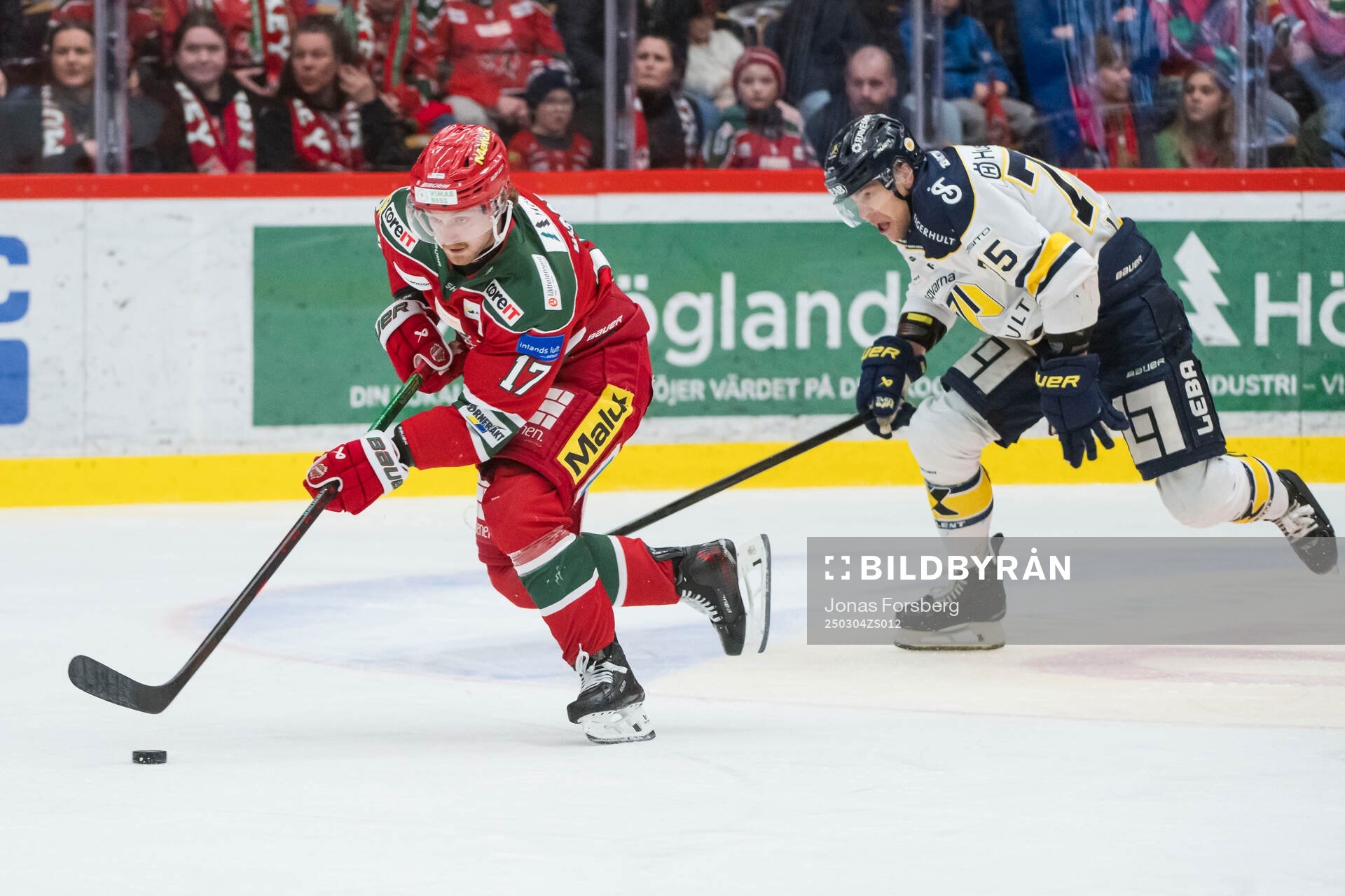 Modos Riley Woods och HV71s Radan Lenc