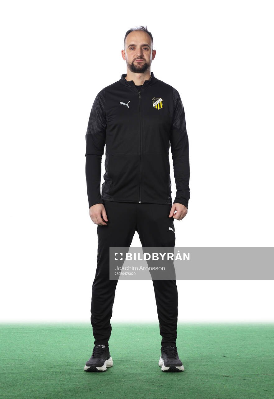 Häckens assisterande tränare Vitor Gazimba