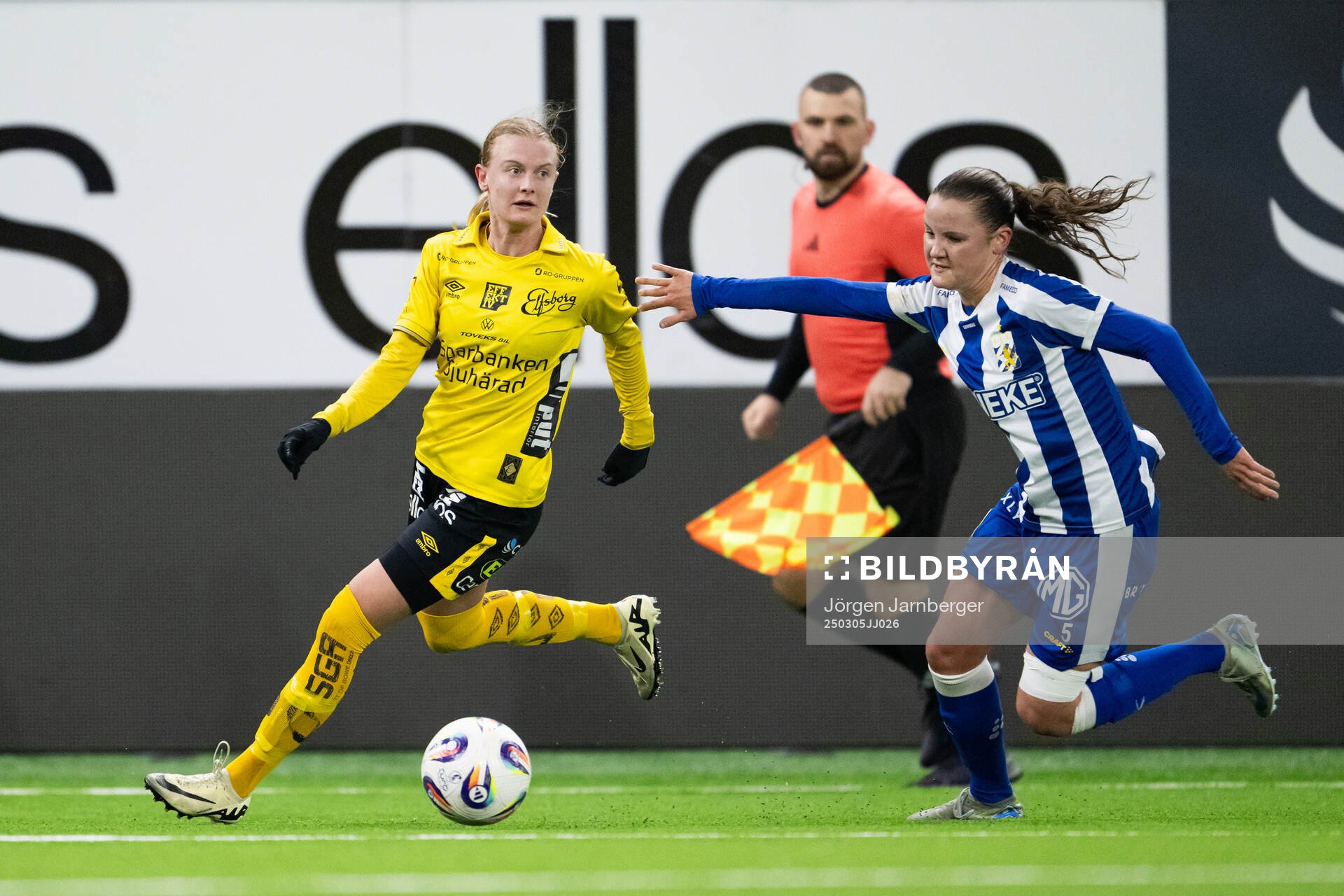 Elfsborgs Hanna Jiozon och IFK Göteborgs Alice Andersson
