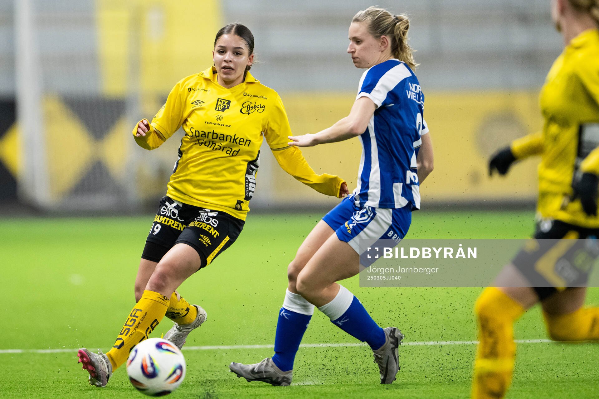 Elfsborgs Jennifer Brinck och IFK Göteborgs Marieka Kramer