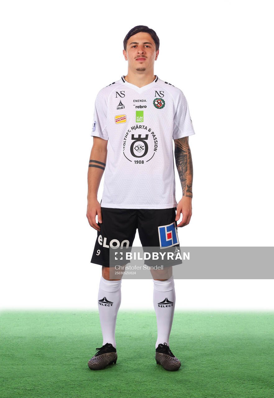 Örebros Antonio Yakoub poserar för ett porträtt den 5 mars 2025 i Örebro.
