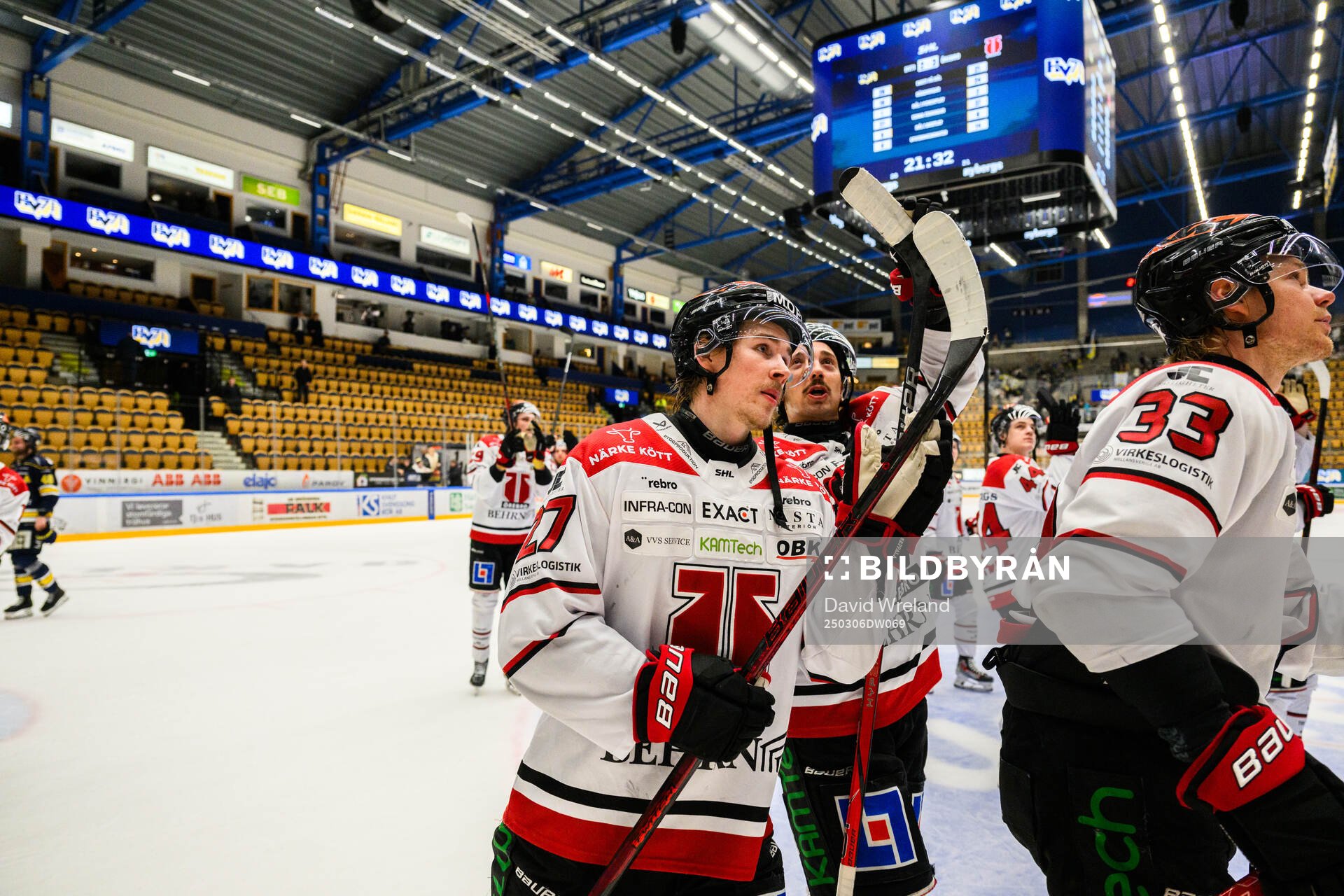 Örebros Peetro Seppälä jublar