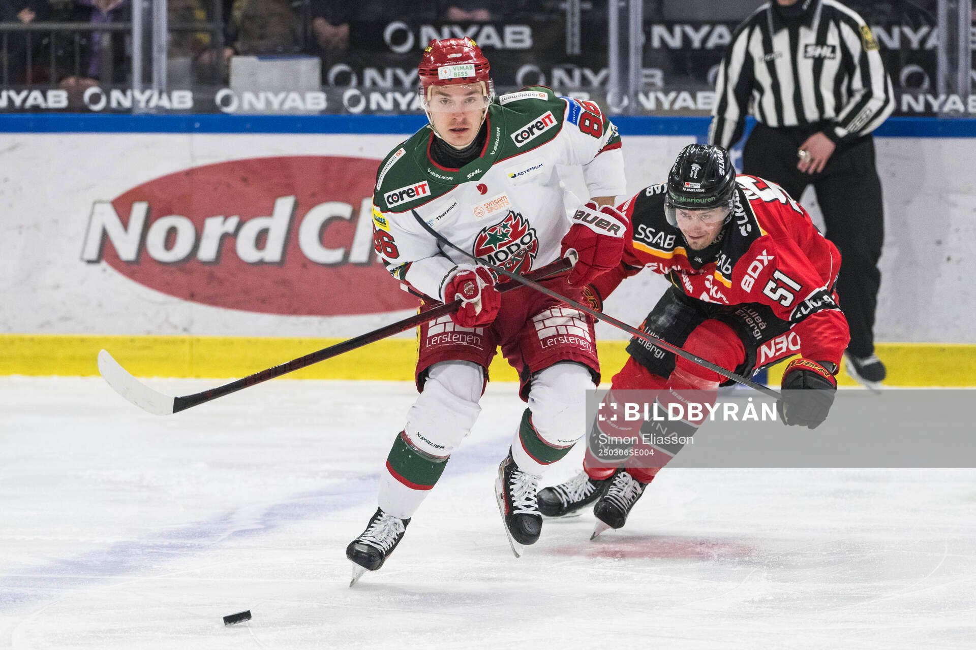 Modos Lukas Jasek och Luleås Markus Nurmi