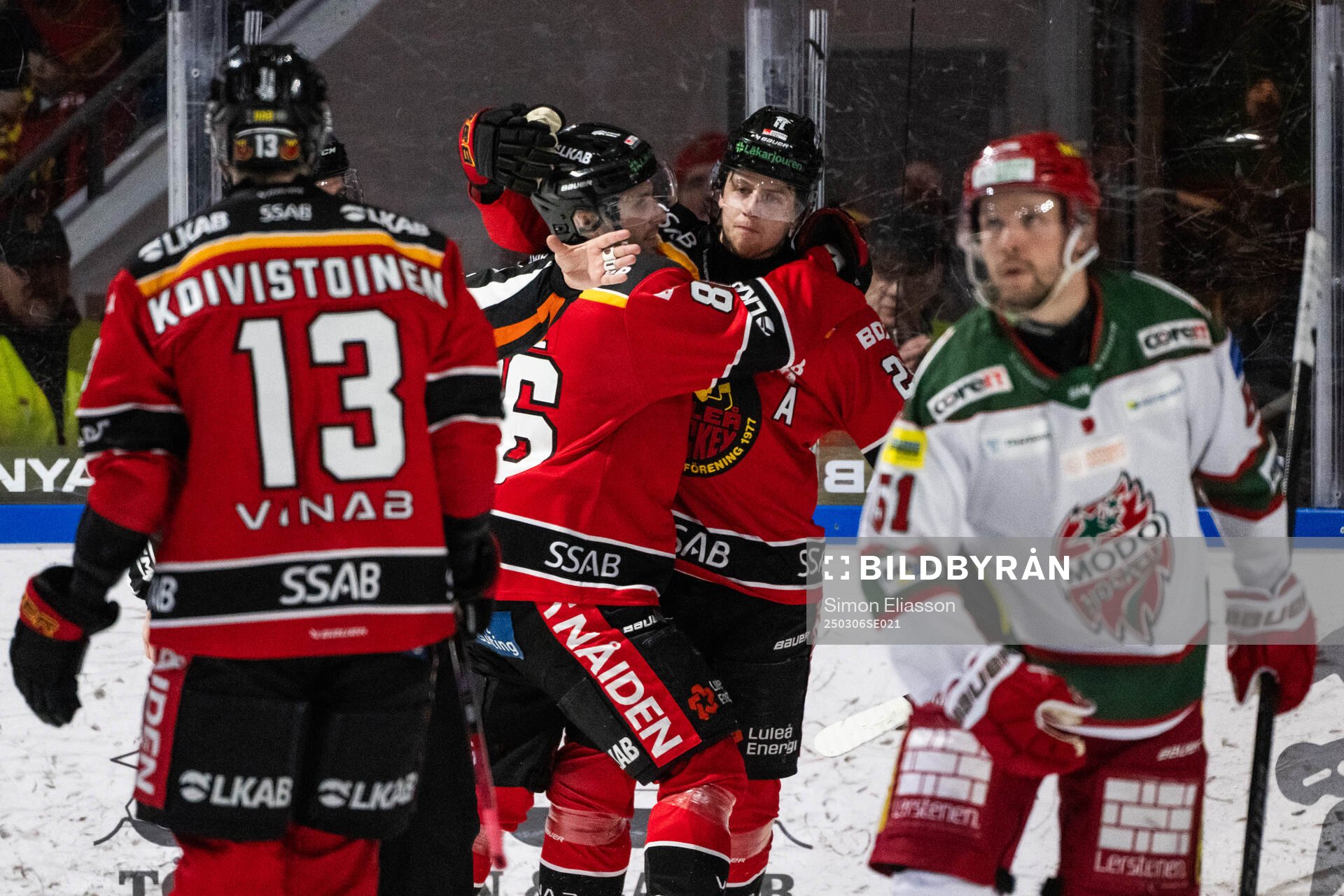 Luleås Mathias Bromé och Jesper Sellgren jublar