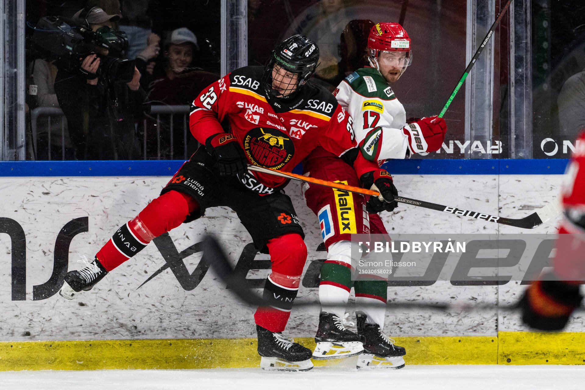 Luleås William Håkansson och Modos Riley Woods