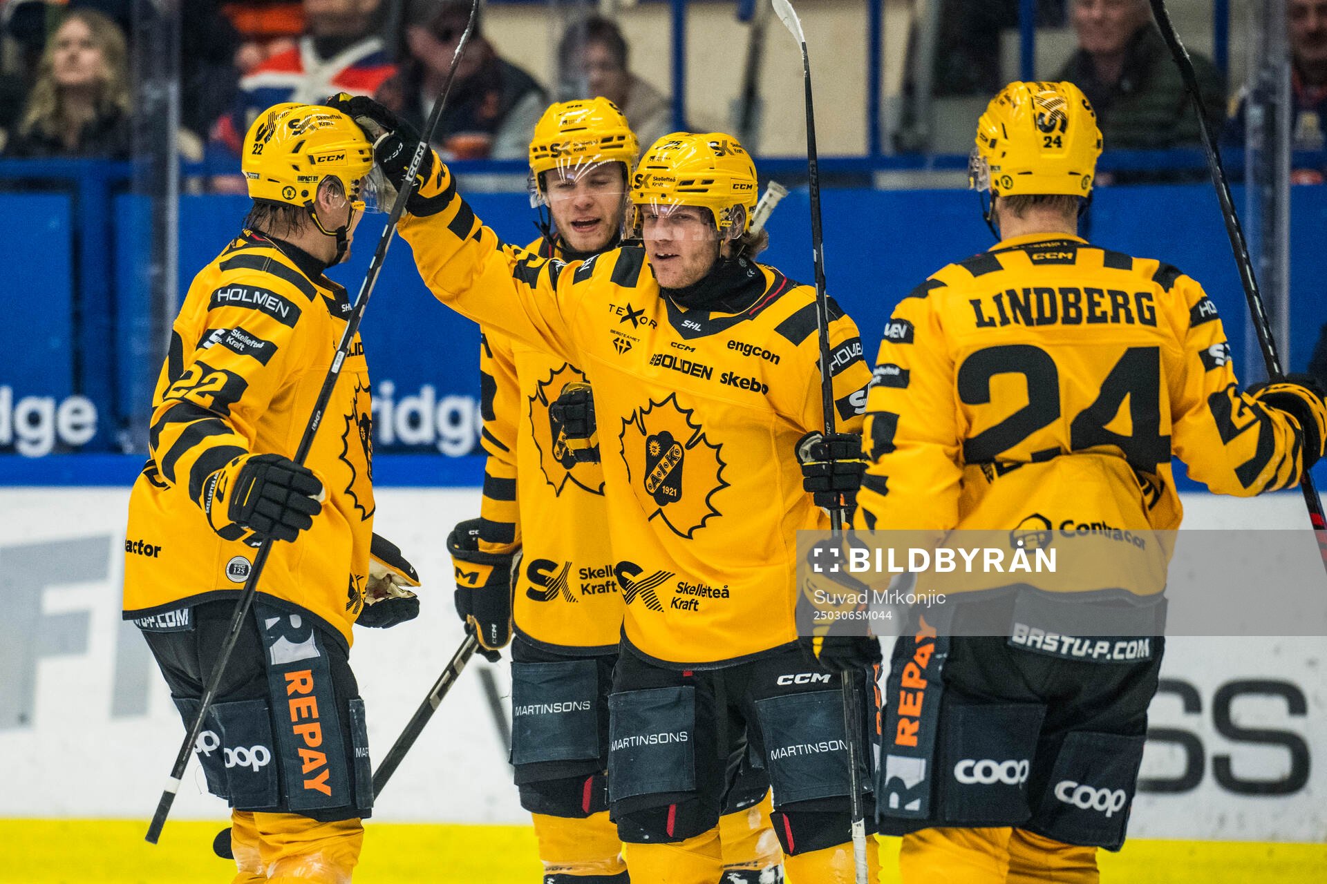 Skellefteås Anton Heikkinen jublar