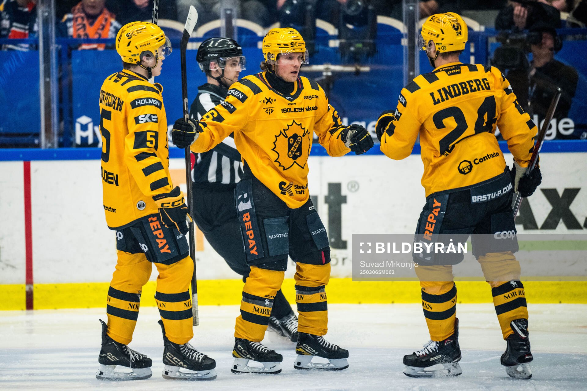 Skellefteås Anton Heikkinen jublar