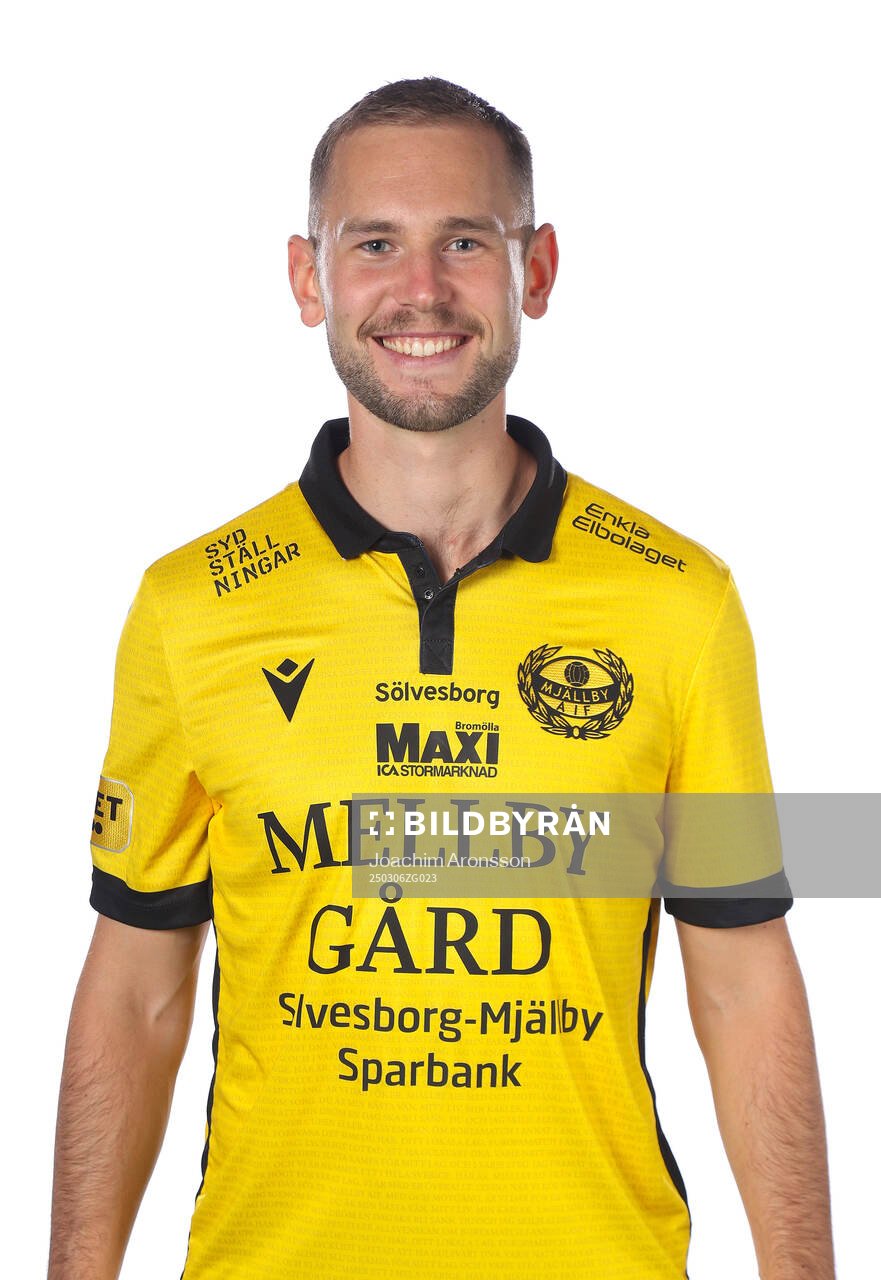 Mjällbys Adam Petersson