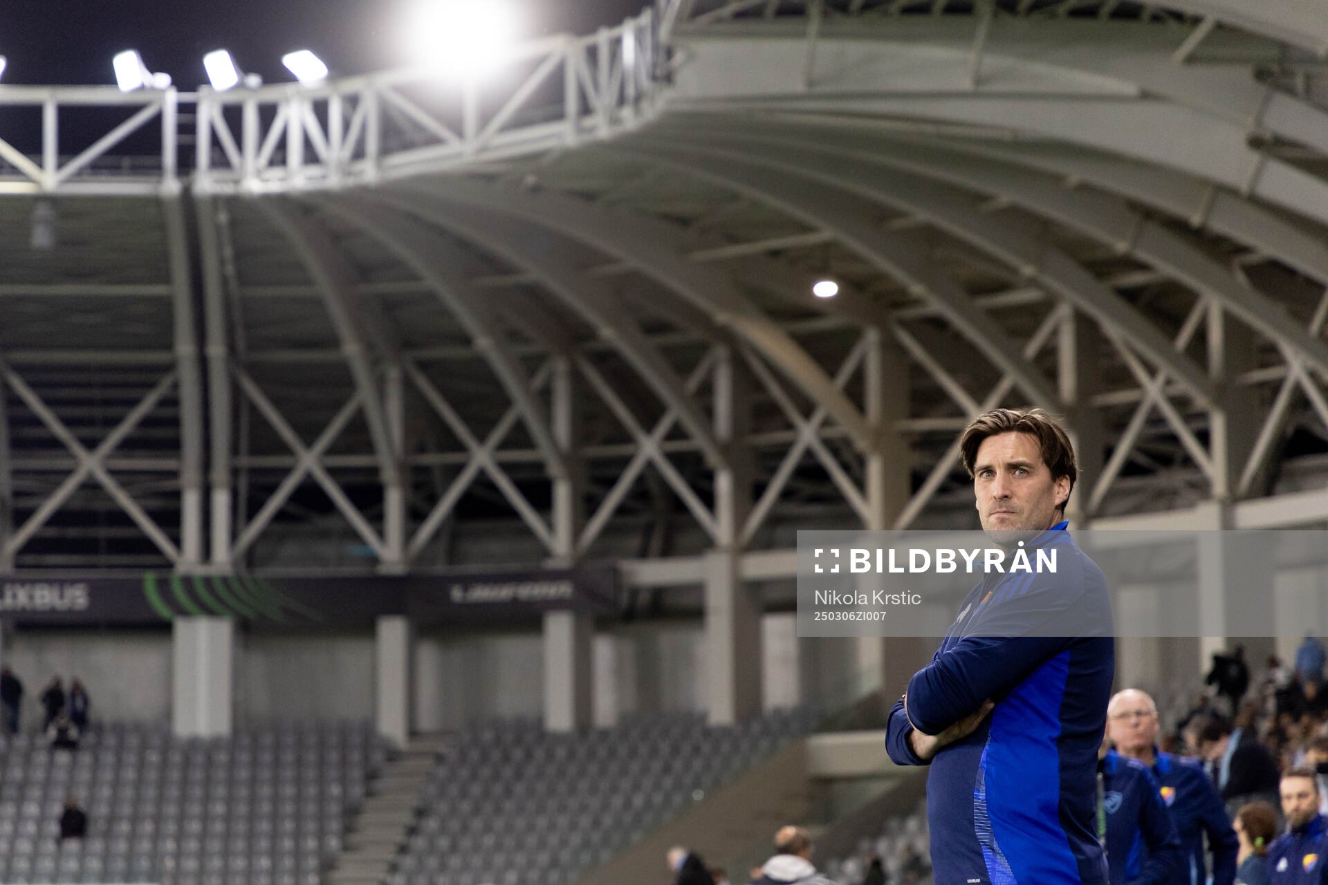 head coach Jani Honkavaara of Djurgården