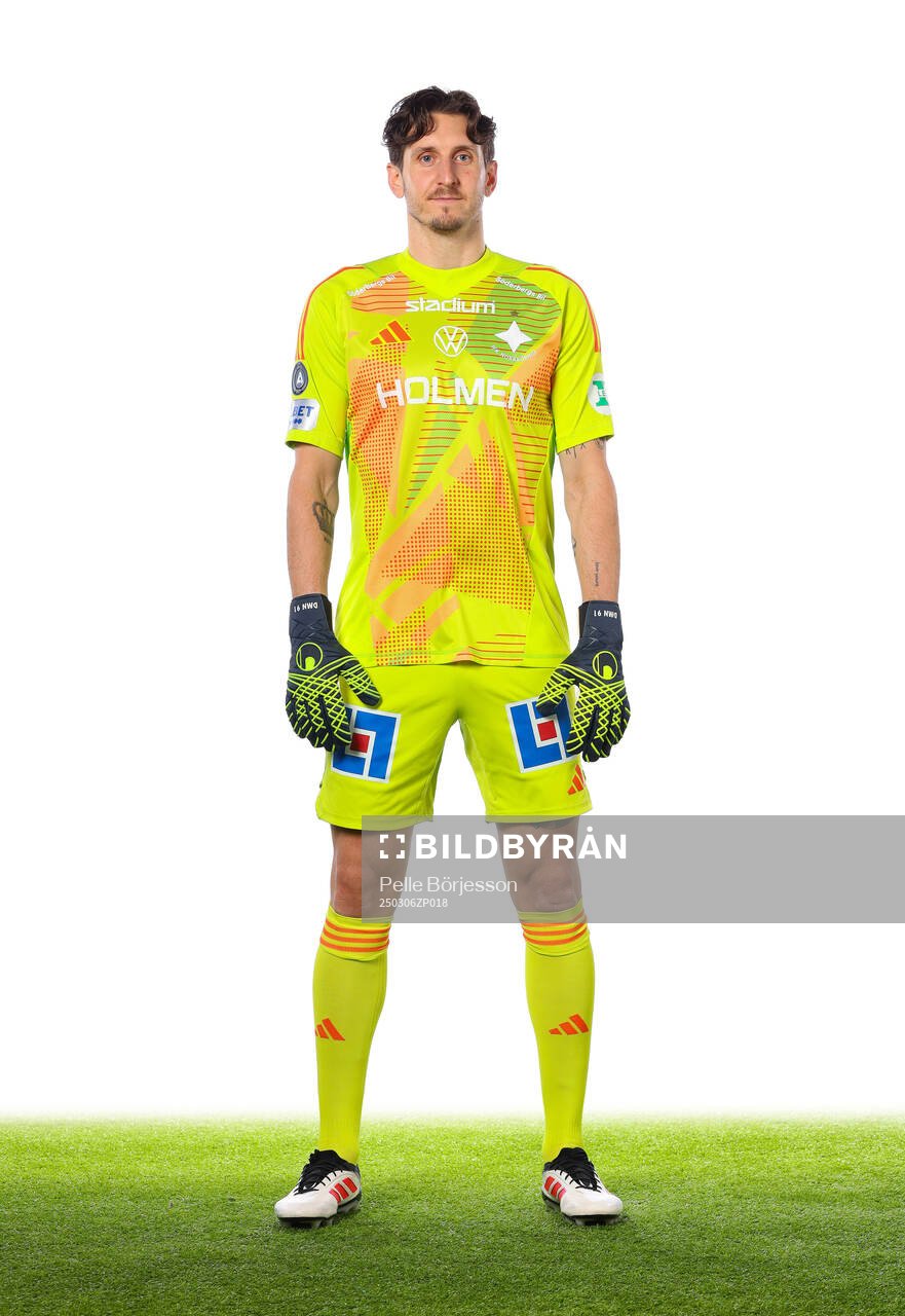IFK Norrköpings målvakt David Mitov Nilsson