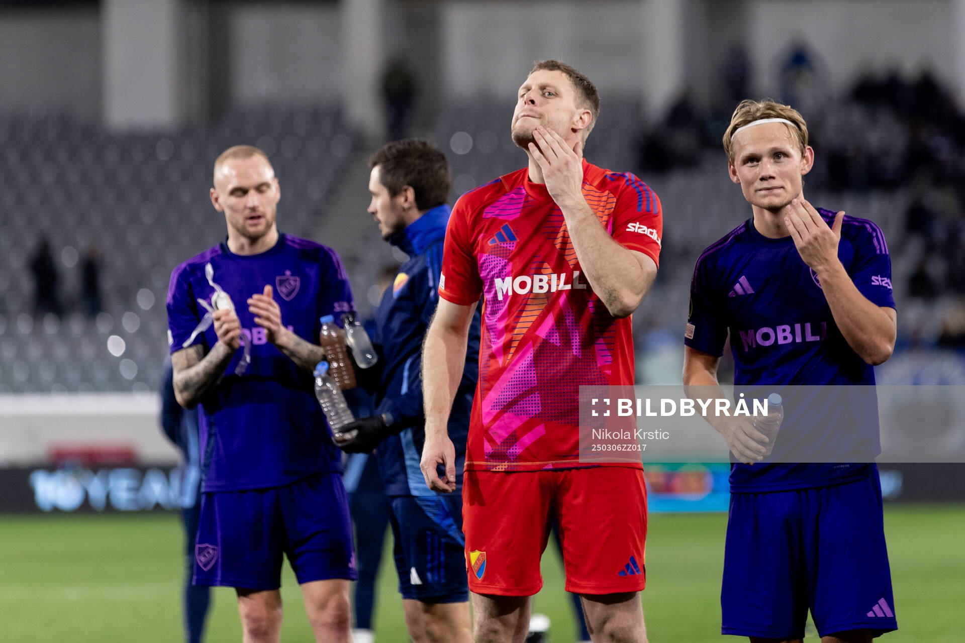 goalkeeper Malkolm Nilsson Säfqvist and Tobias Gulliksen