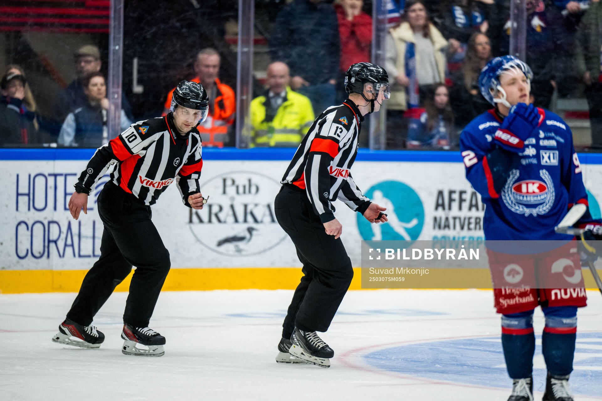 Domare Alex Eriksson och Domare Stefan Leijonklo