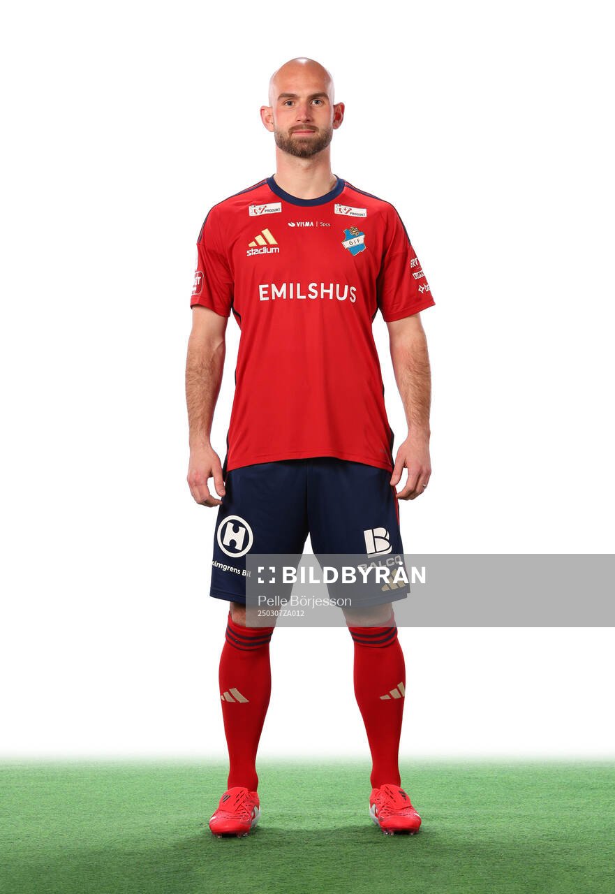 Östers Sebastian Starke Hedlund poserar för ett porträtt den 7 mars 2025 i Växjö.