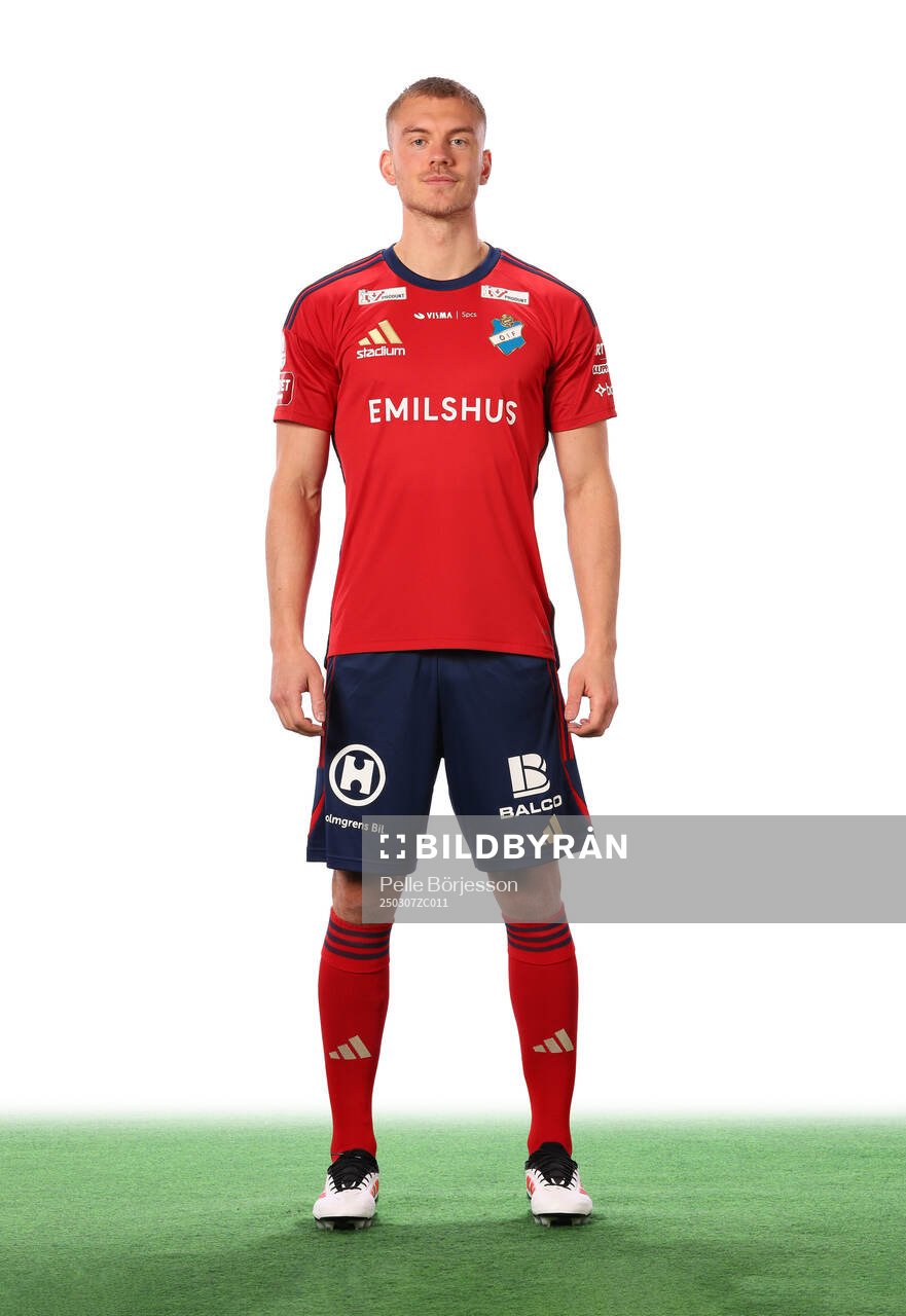 Östers Dennis Olsson