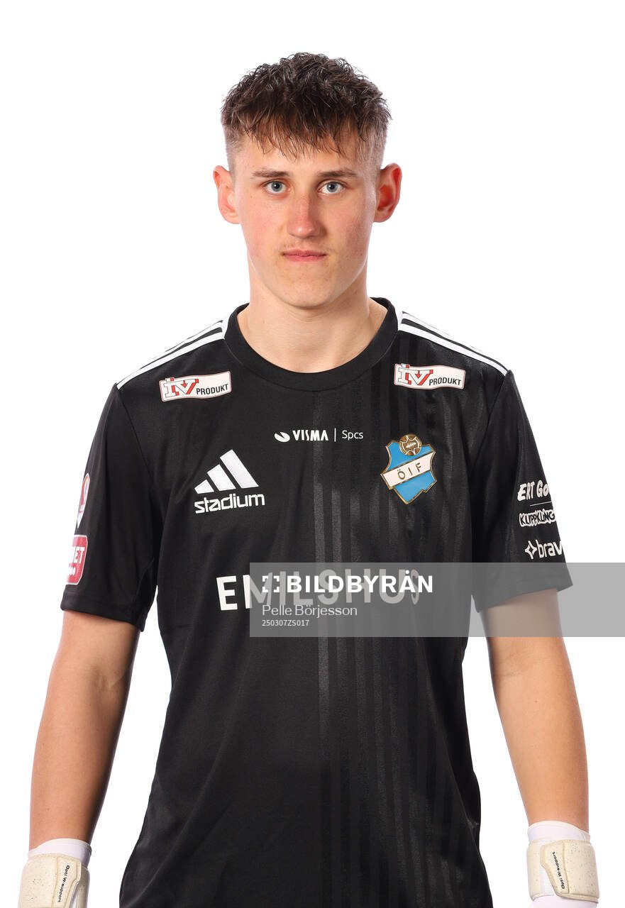 Östers målvakt Lukas Pihlblad