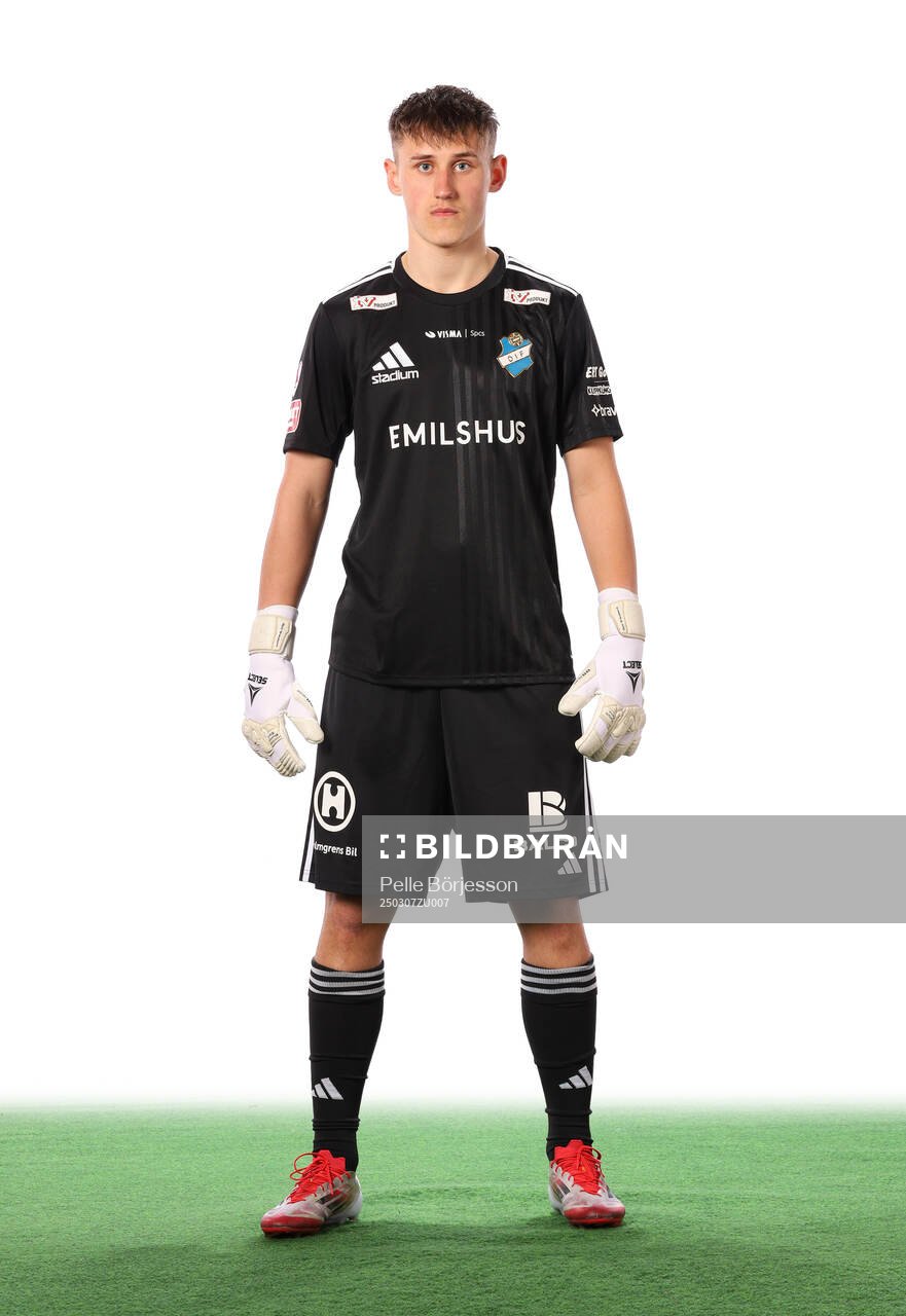Östers målvakt Lukas Pihlblad