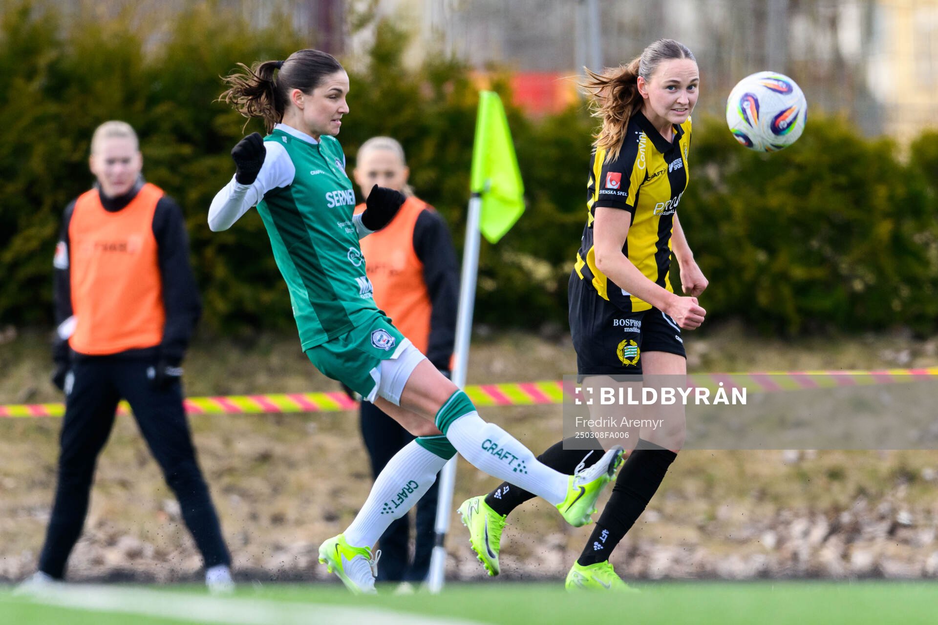 Alingsås Alexandra Roholt och Hammarbys Vilde Hasund