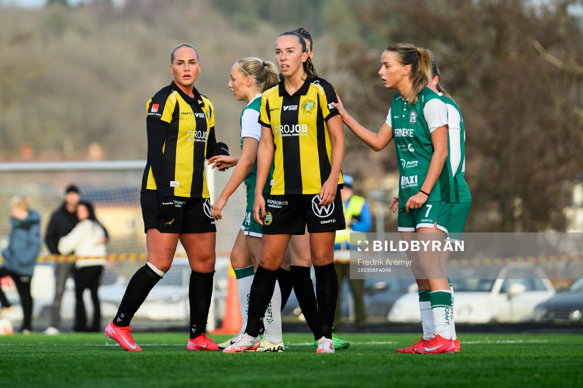 Hammarbys Cathinka Tandberg  , Alingsås Saga Fredgren,