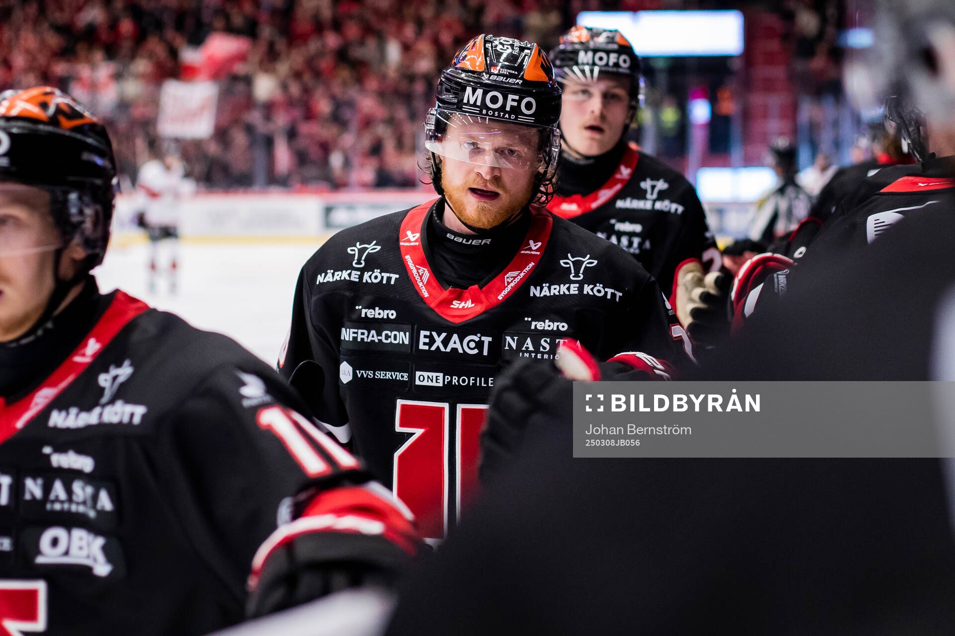 Örebros Linus Arnesson jublar vid 1-2