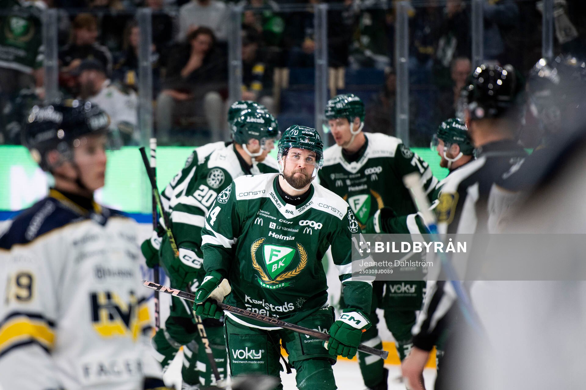 Färjestads Henrik Björklund jublar