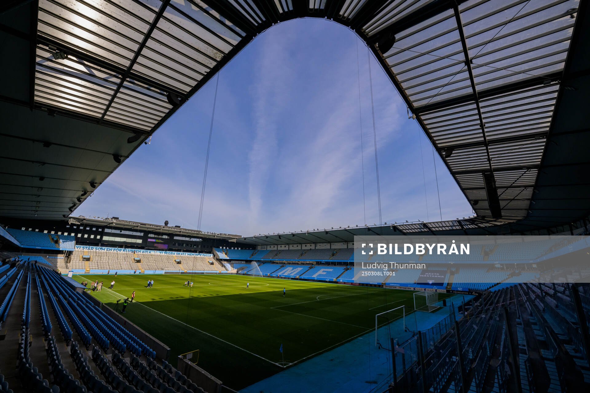 Interiör vy över Eleda Stadion inför fotbollsmatchen i Svenska Cupen mellan Malmö FF och Rosengård den 8 mars 2025 i Malmö. 