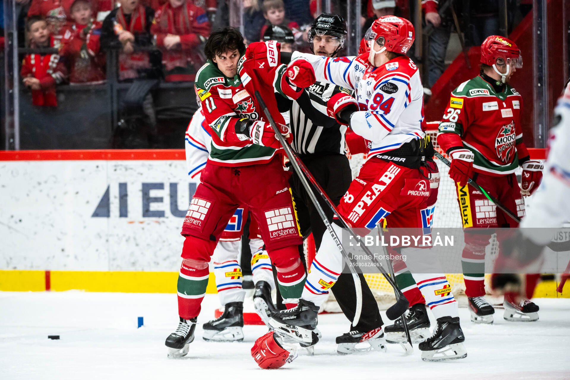 Modos Alexander True och Timrås Sebastian Hartmann
