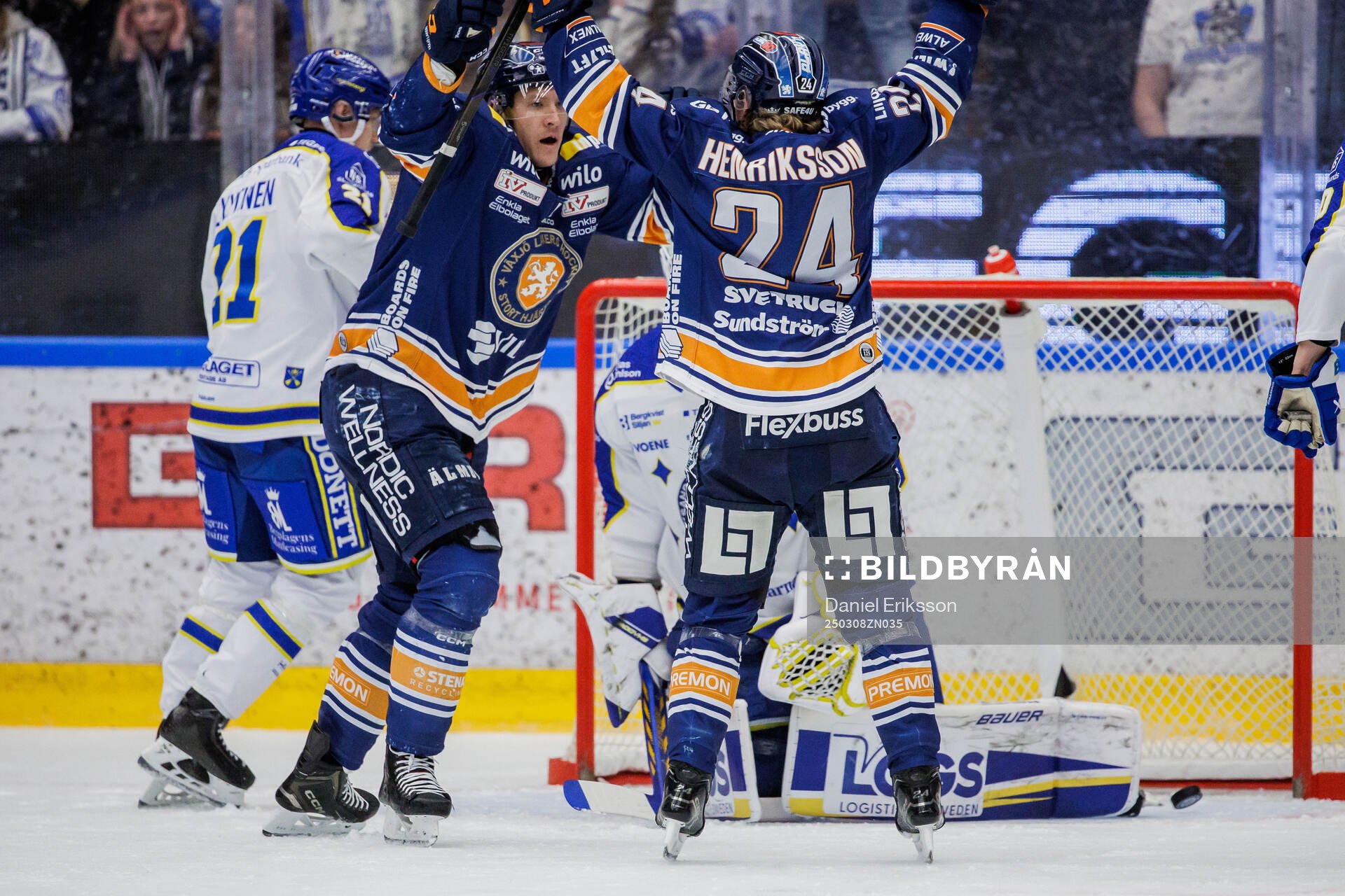 Växjös Emil Sylvegård jublar
