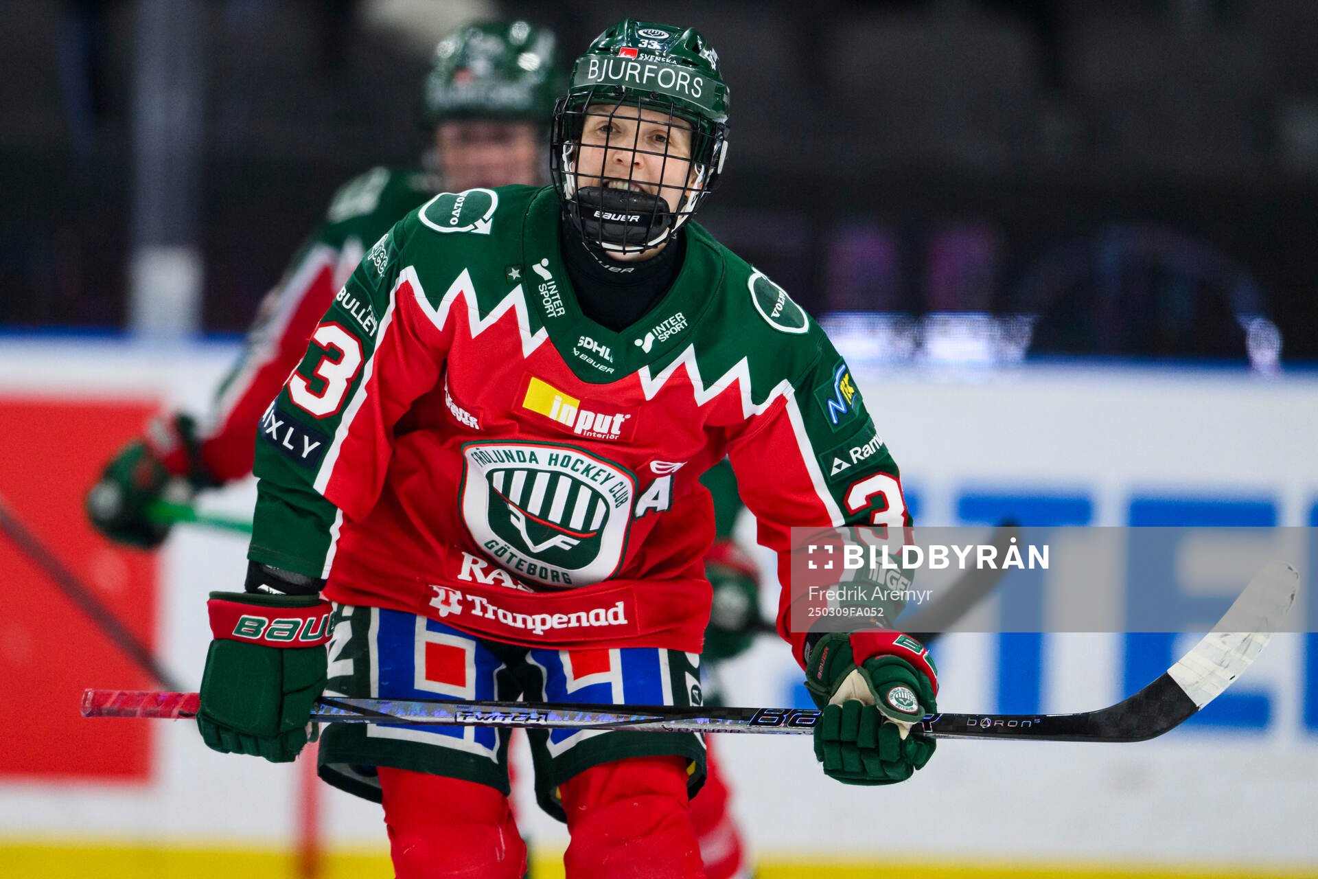 Frölundas Michelle Karvinen jublar