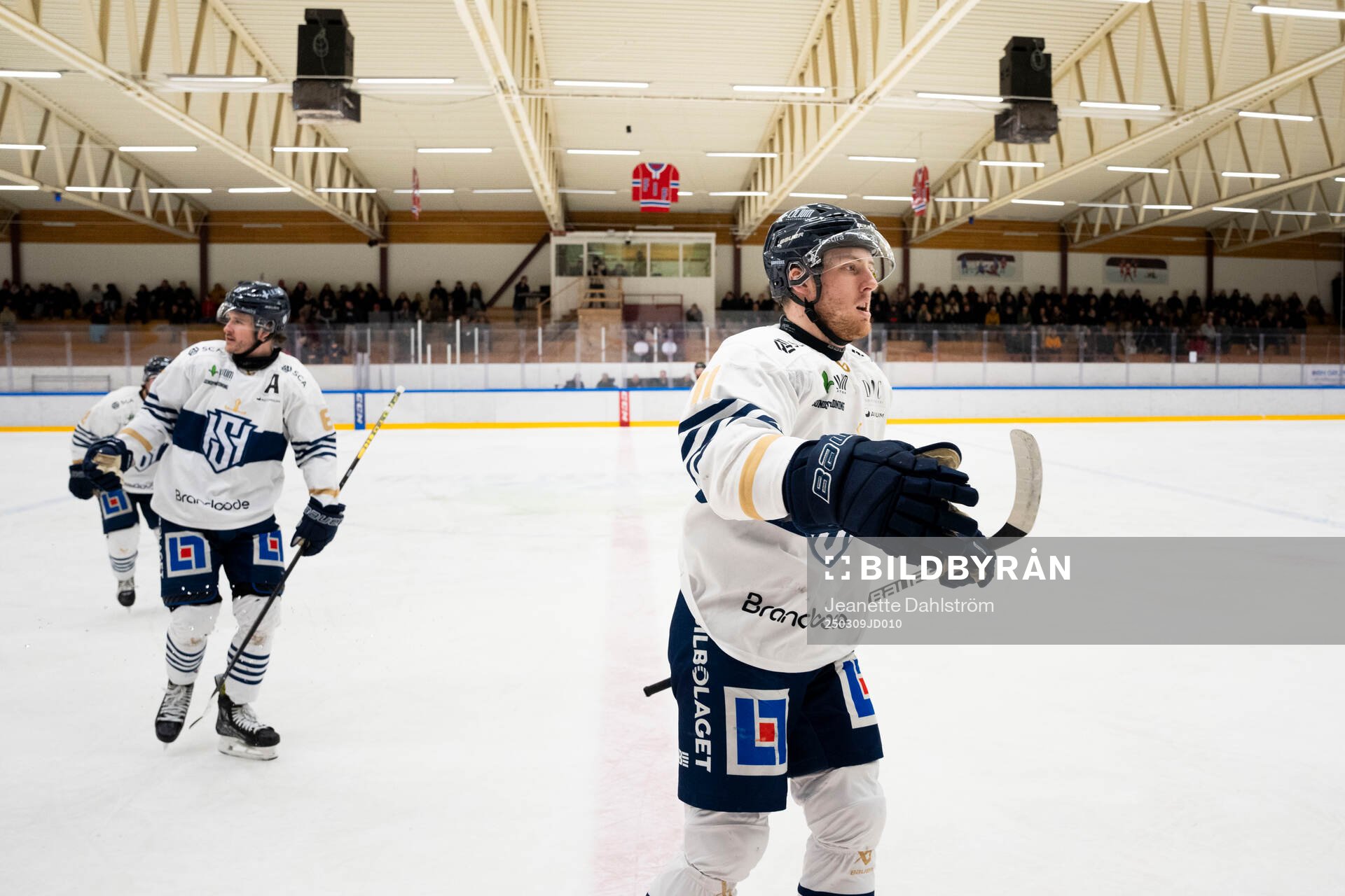 Sundsvalls Leon Häggström jublar