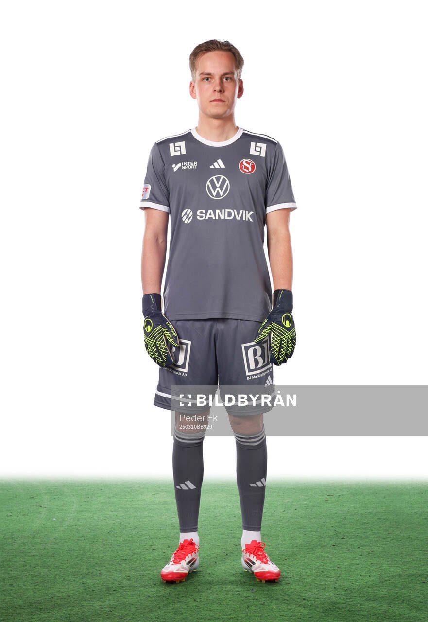 Sandvikens målvakt Hannes Sveijer