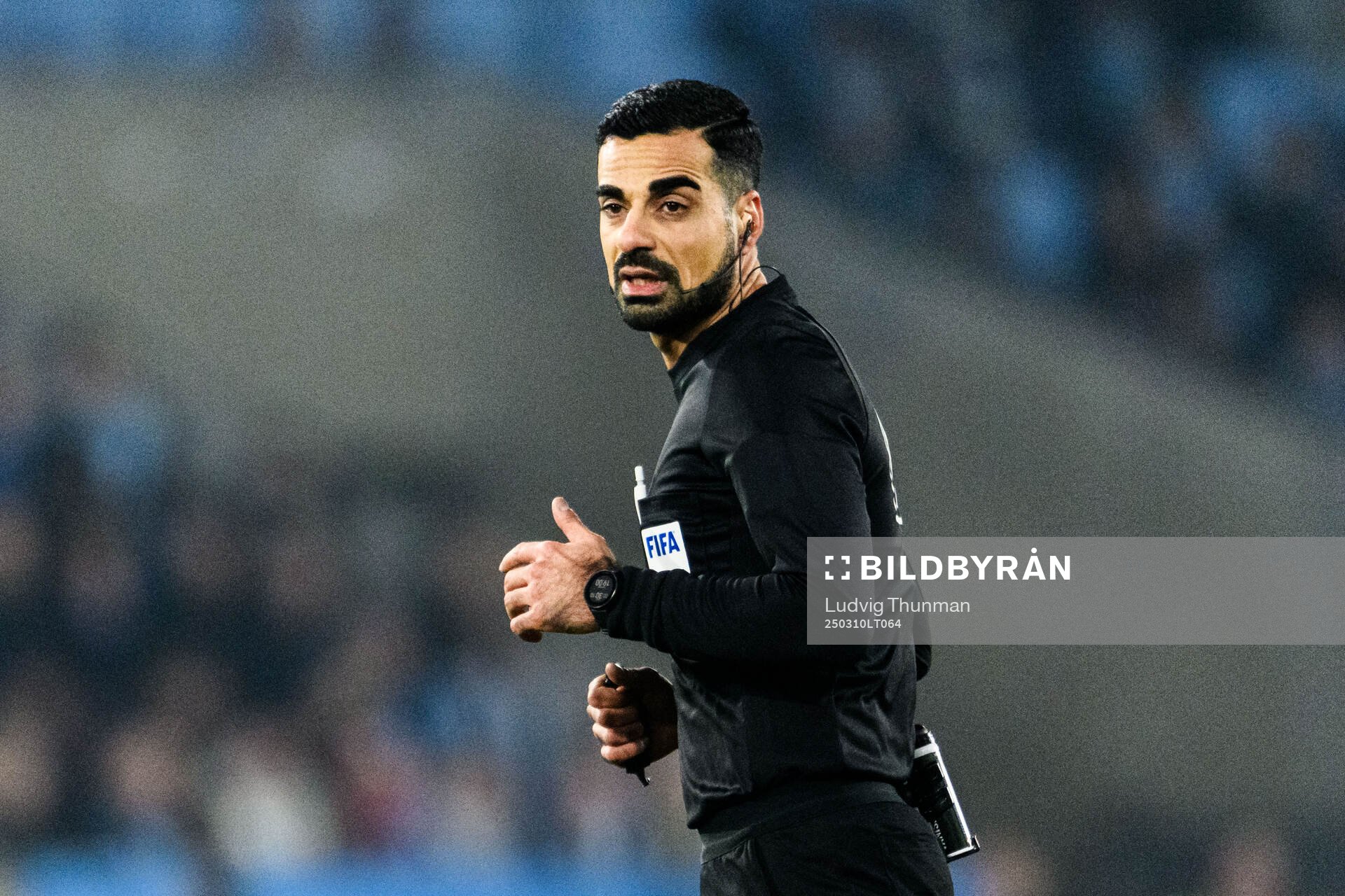 Domare Mohammed Al-Hakim under kvartsfinalen i Svenska Cupen mellan Malmö FF och Elfsborg den 10 mars 2025 i Malmö. 